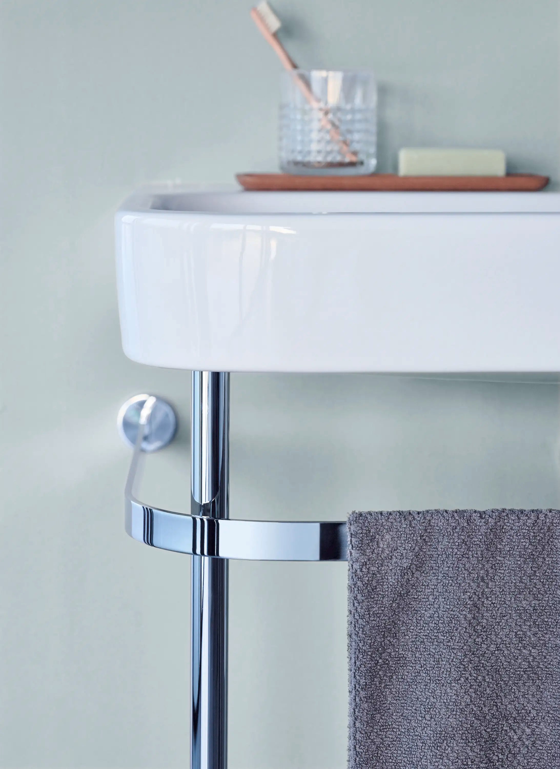 Duravit Happy D.2 38 1/2'' x 19 3/8'' Console in Chrome