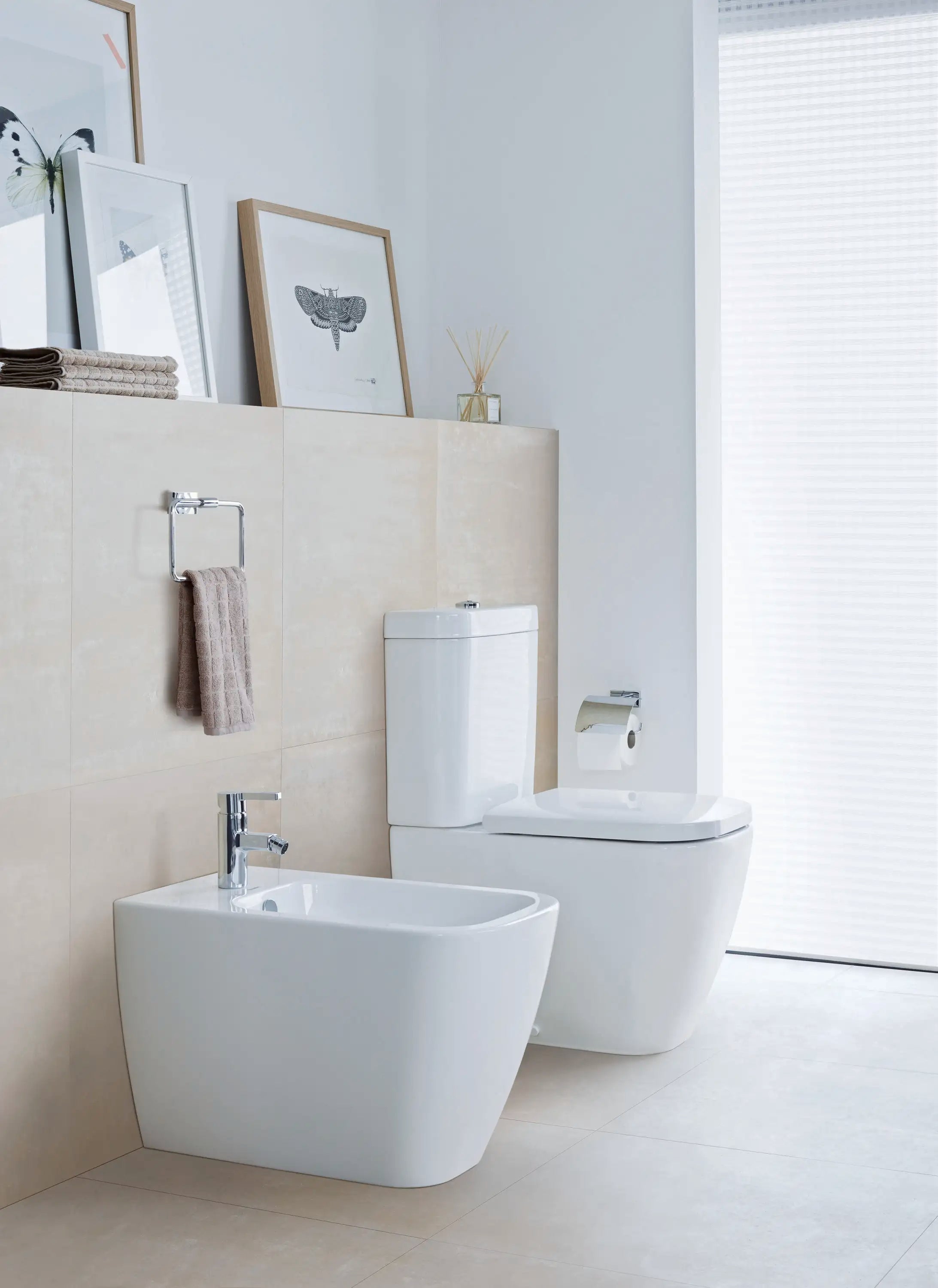 Duravit Happy D.2 Round Slow Close Toilet Seat