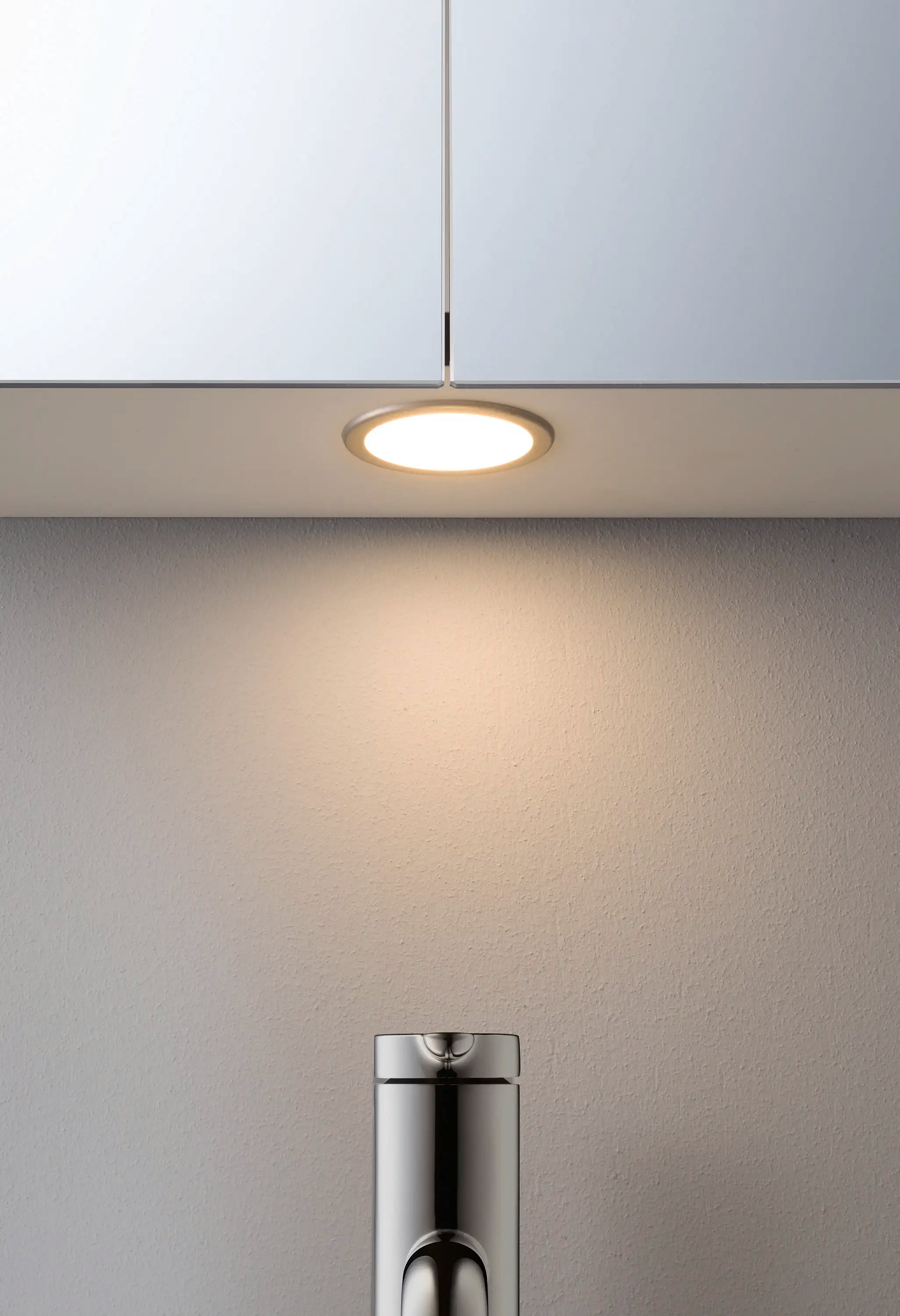 Light & Mirror 39 3/4'' x29 7/8'' 1 Left 1 Right Hinge 2 Door LED Rectangular Medicine Cabinet in Aluminum