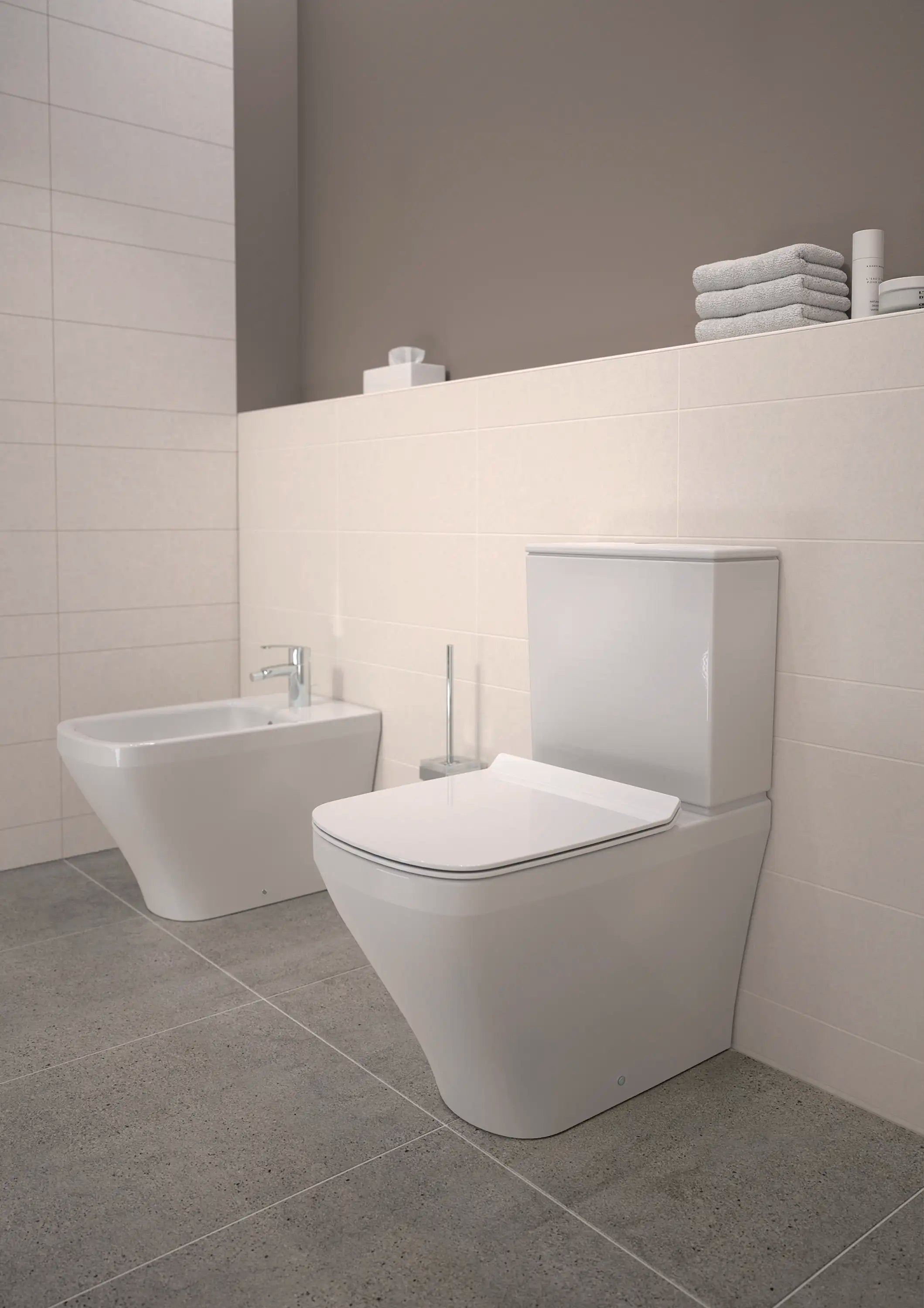 Duravit DuraStyle Single Hole Horizontal Spray Floorstanding Bidet in White
