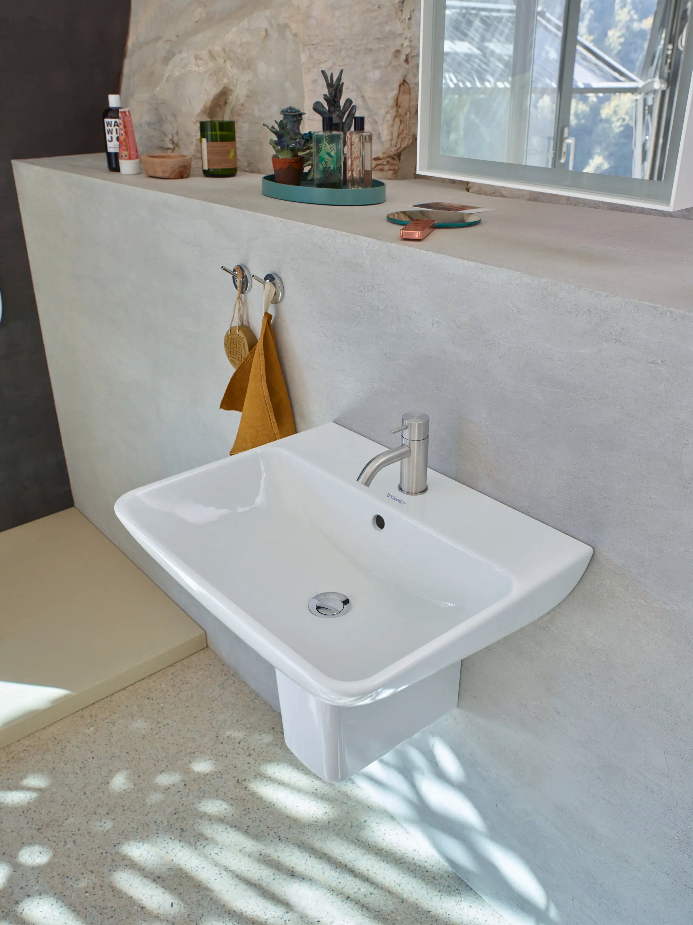 Duravit ME by Starck 21 5/8'' Rectangular Wall Mounted Sink with Single Faucet Hole and with Overflow