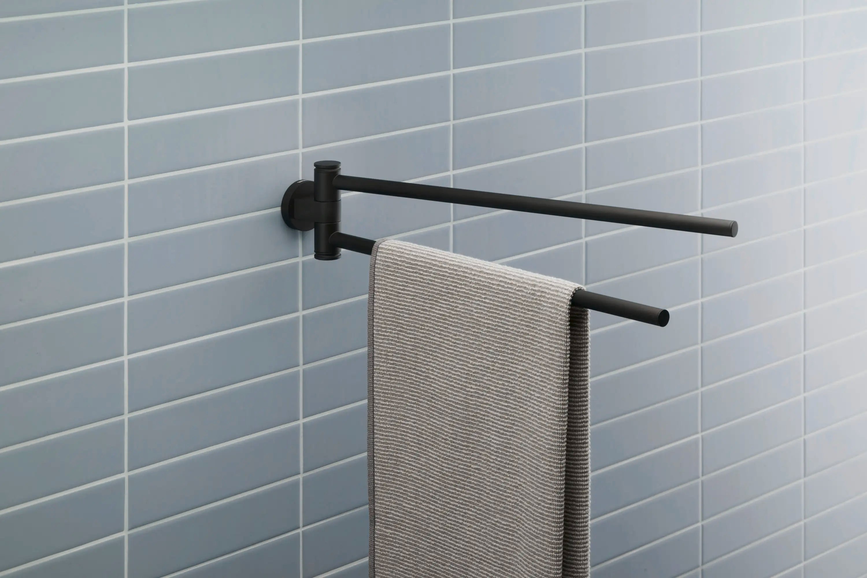 Duravit D-Code 17 5/8'' Double Towel Bar
