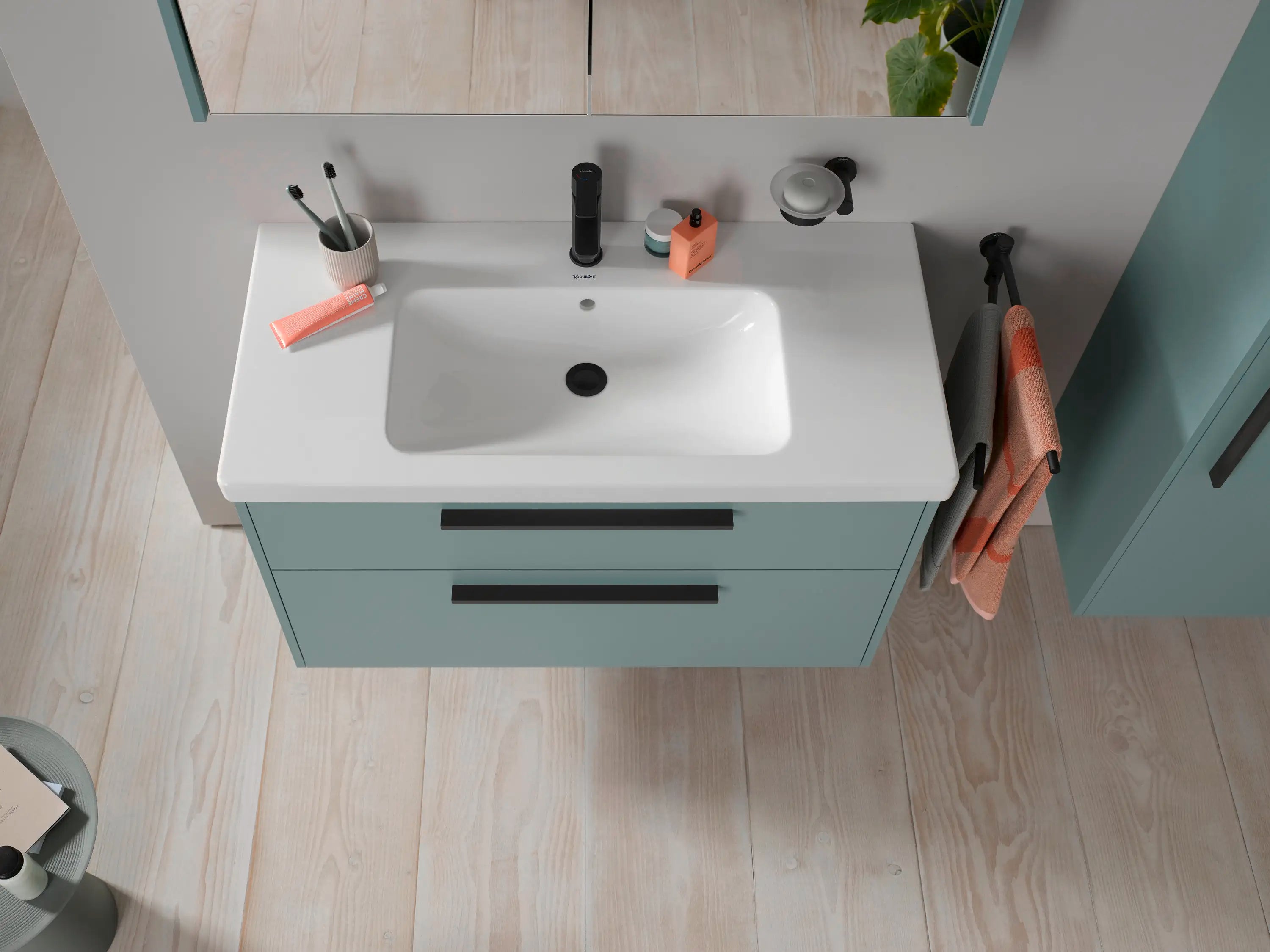 D-Code 39 3/8'' Round Wall Mounted Sink in White with Single Faucet Hole and with Overflow