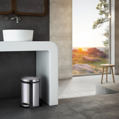 OUTLINE - Pedal bin 6l. Soft Close in Brushed Stainless Steel