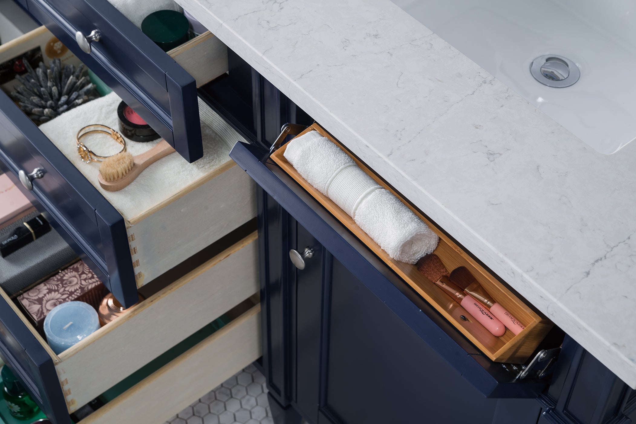 James Martin Brittany 60" Double Vanity in Victory Bleu with 3cm Countertop