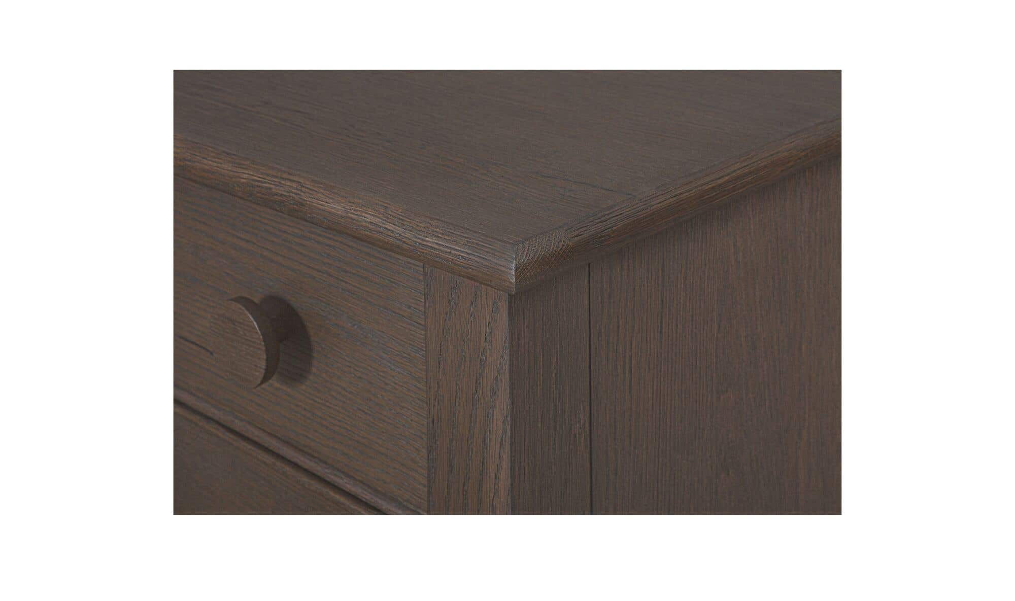 Moes Loren Small Nightstand EF-1016