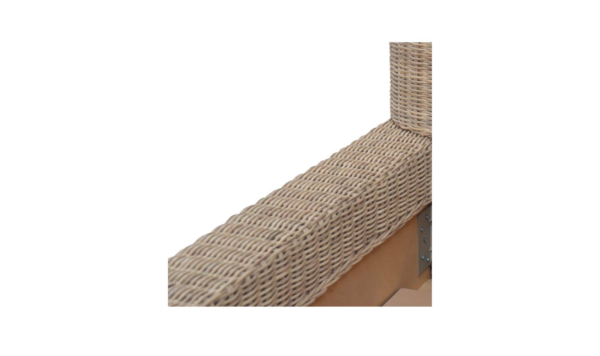 Moes Claudia Bed Queen Natural ET-1003