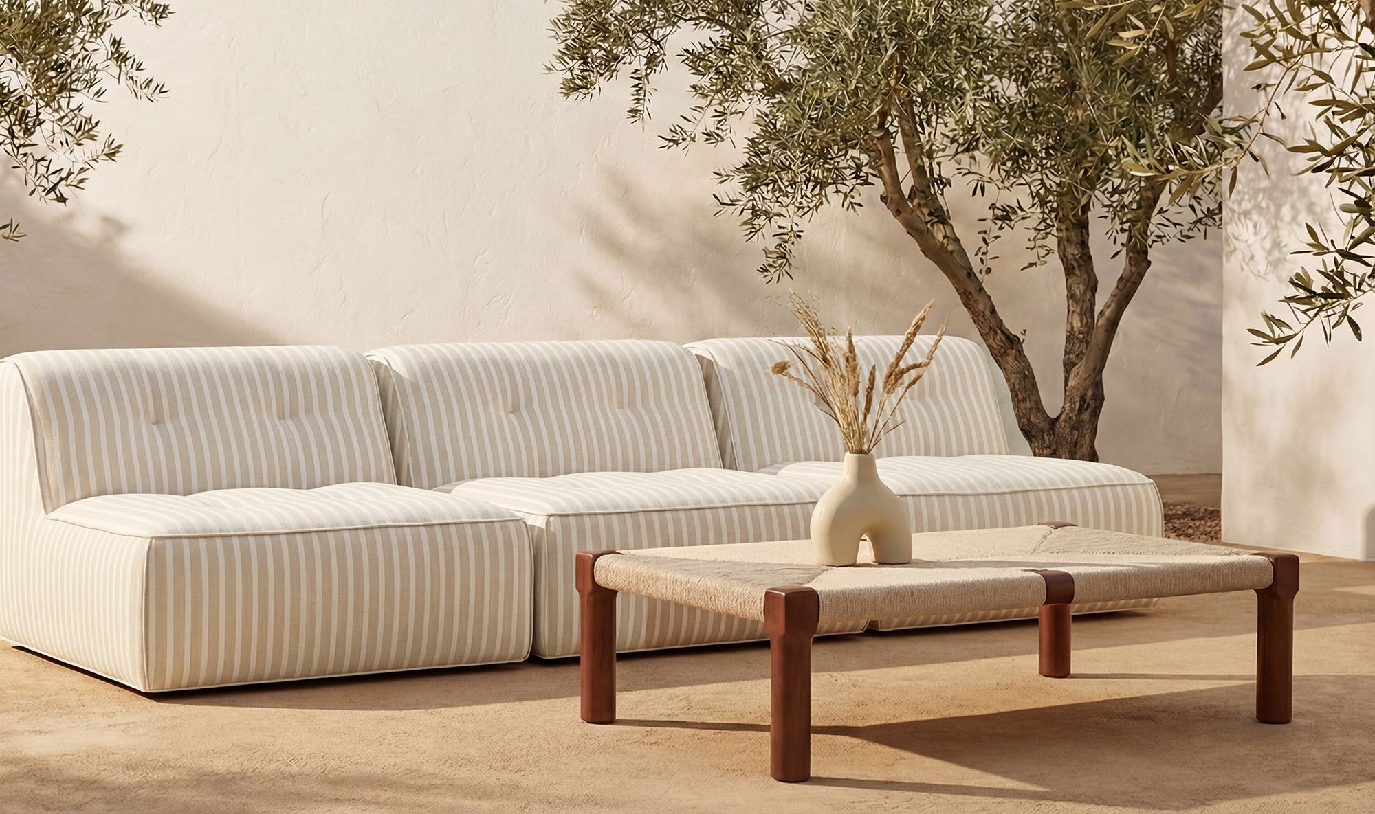 Moes Kaia Outdoor Coffee Table ET-1005