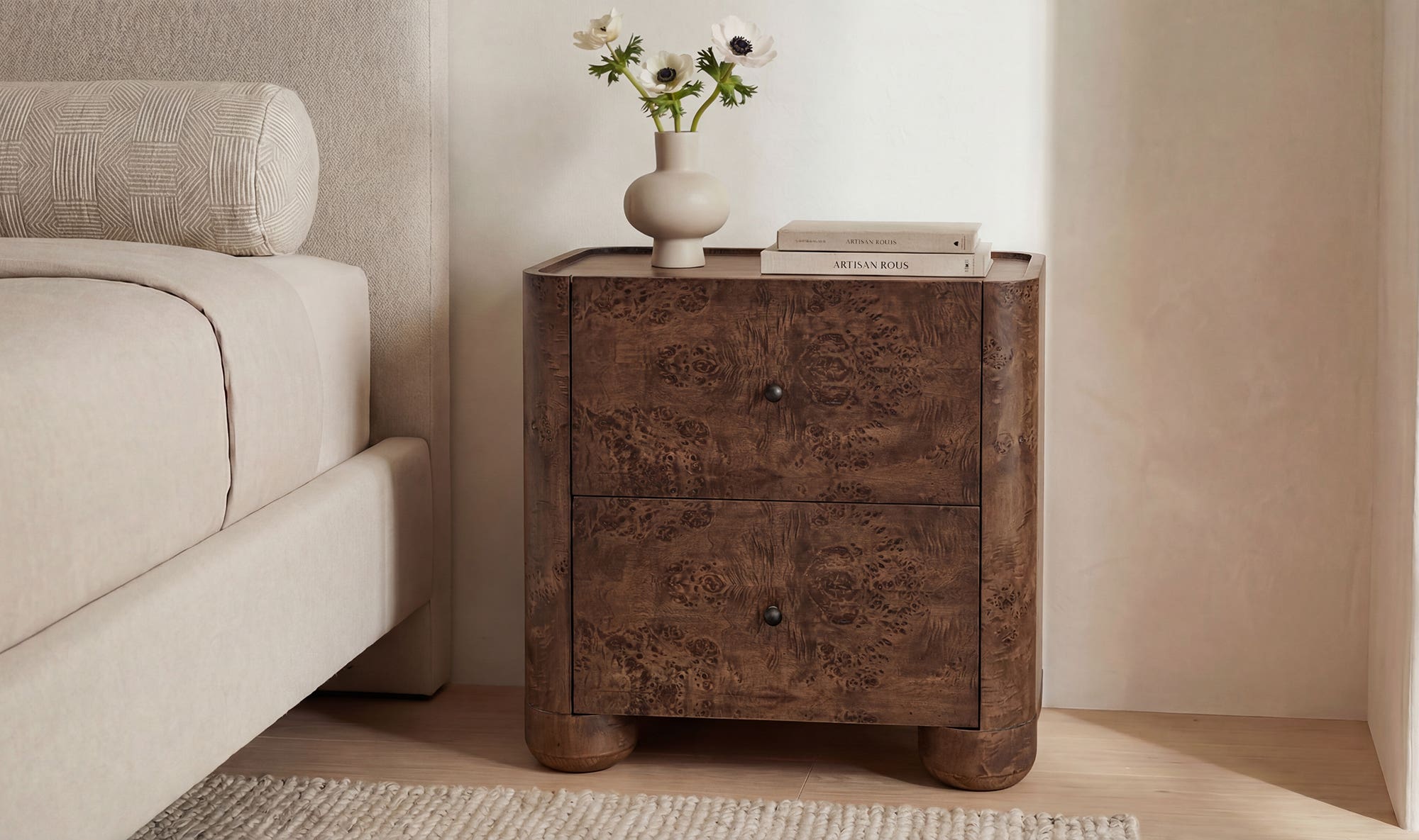 Moes Gibson Nightstand FC-1011