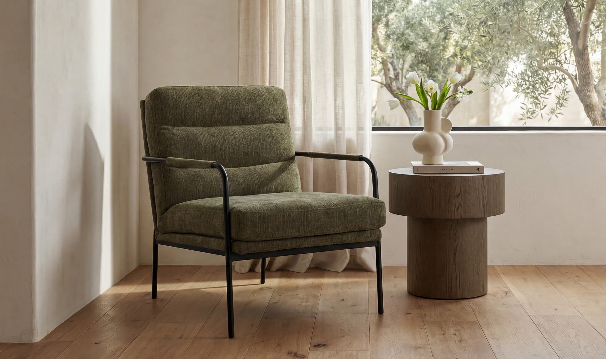 Moes Corey Side Table FC-1025