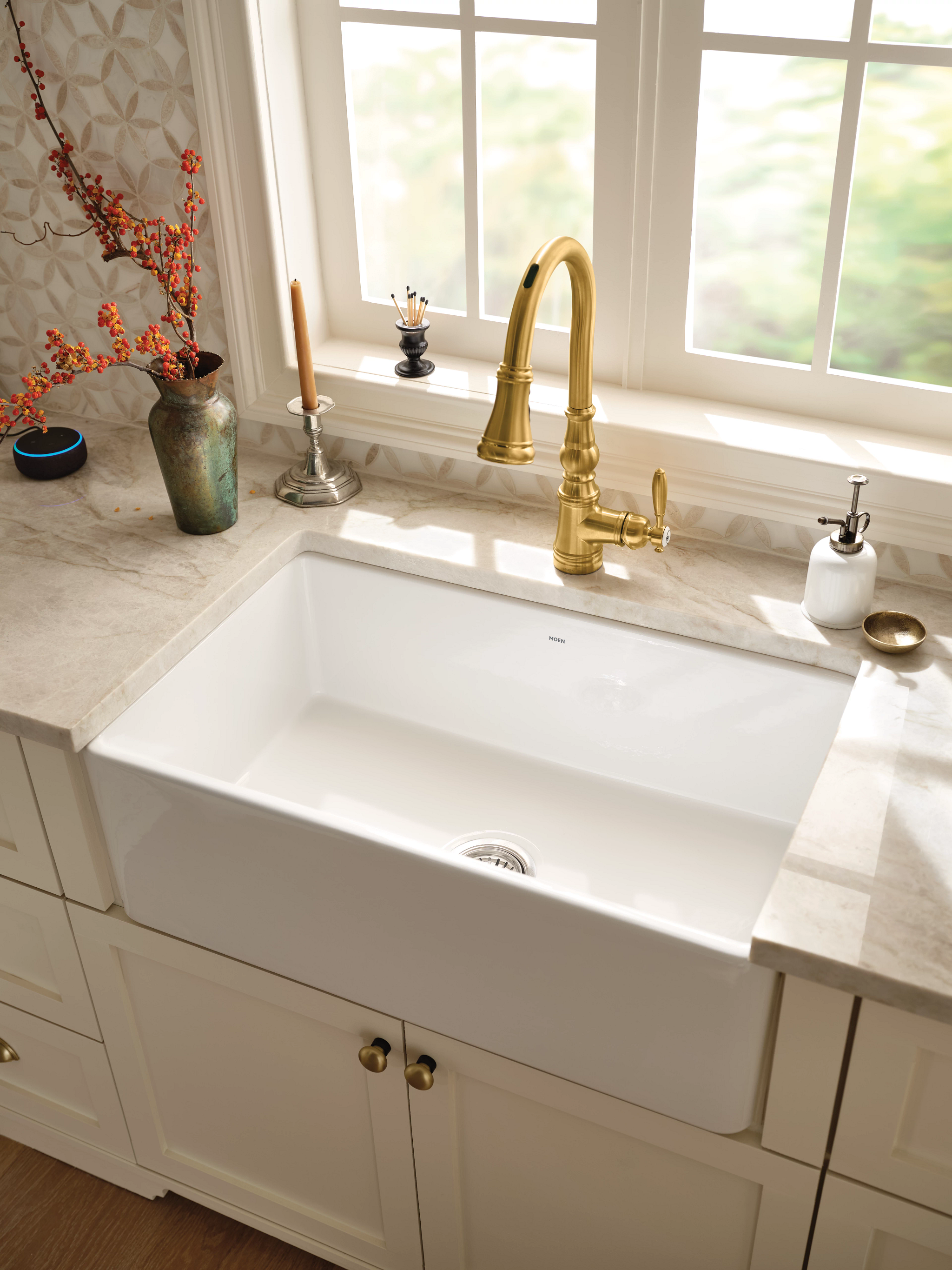 Moen FC301810 Host 30" Fireclay Undermount Apron Front Single Bowl Sink