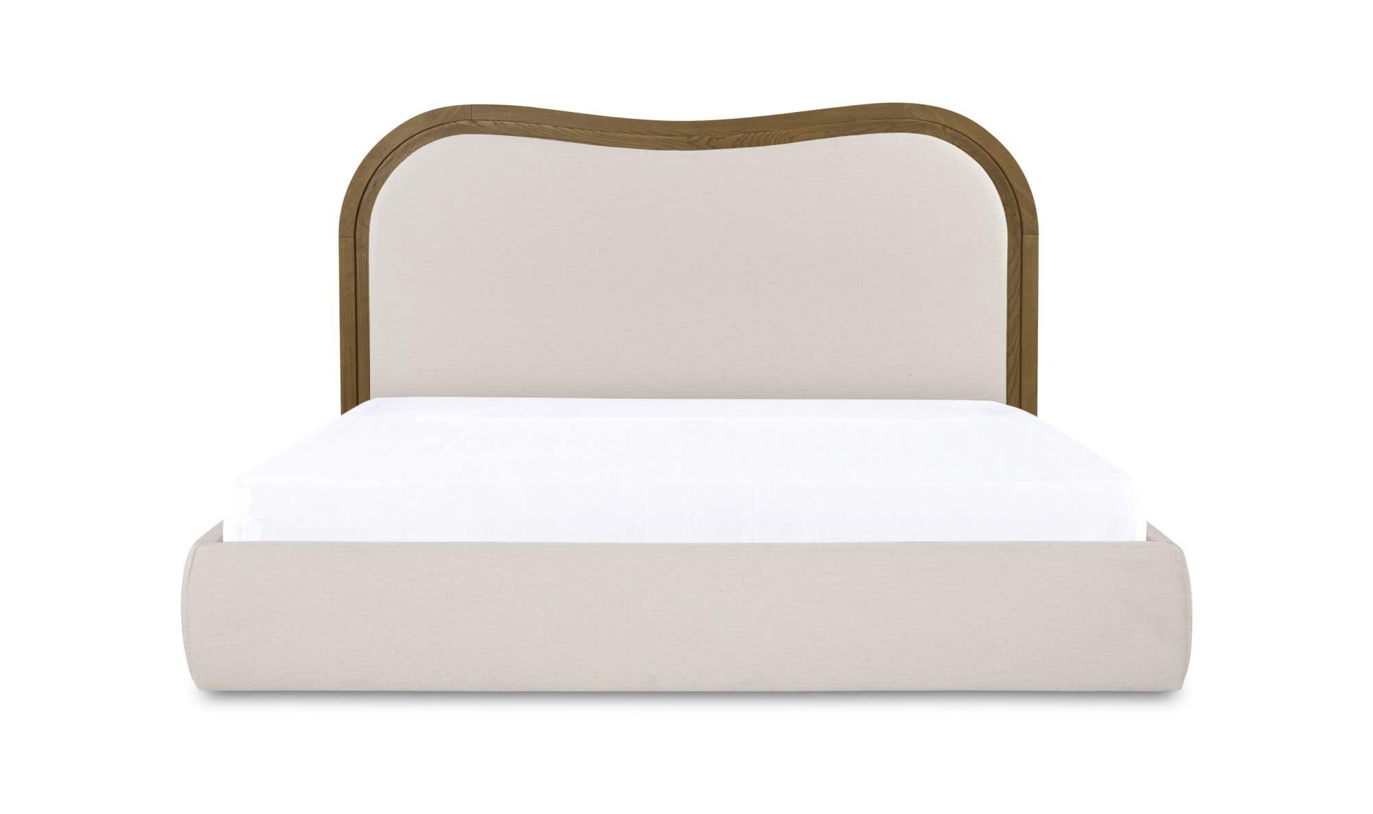 Moes Camilla King Bed FO-1038