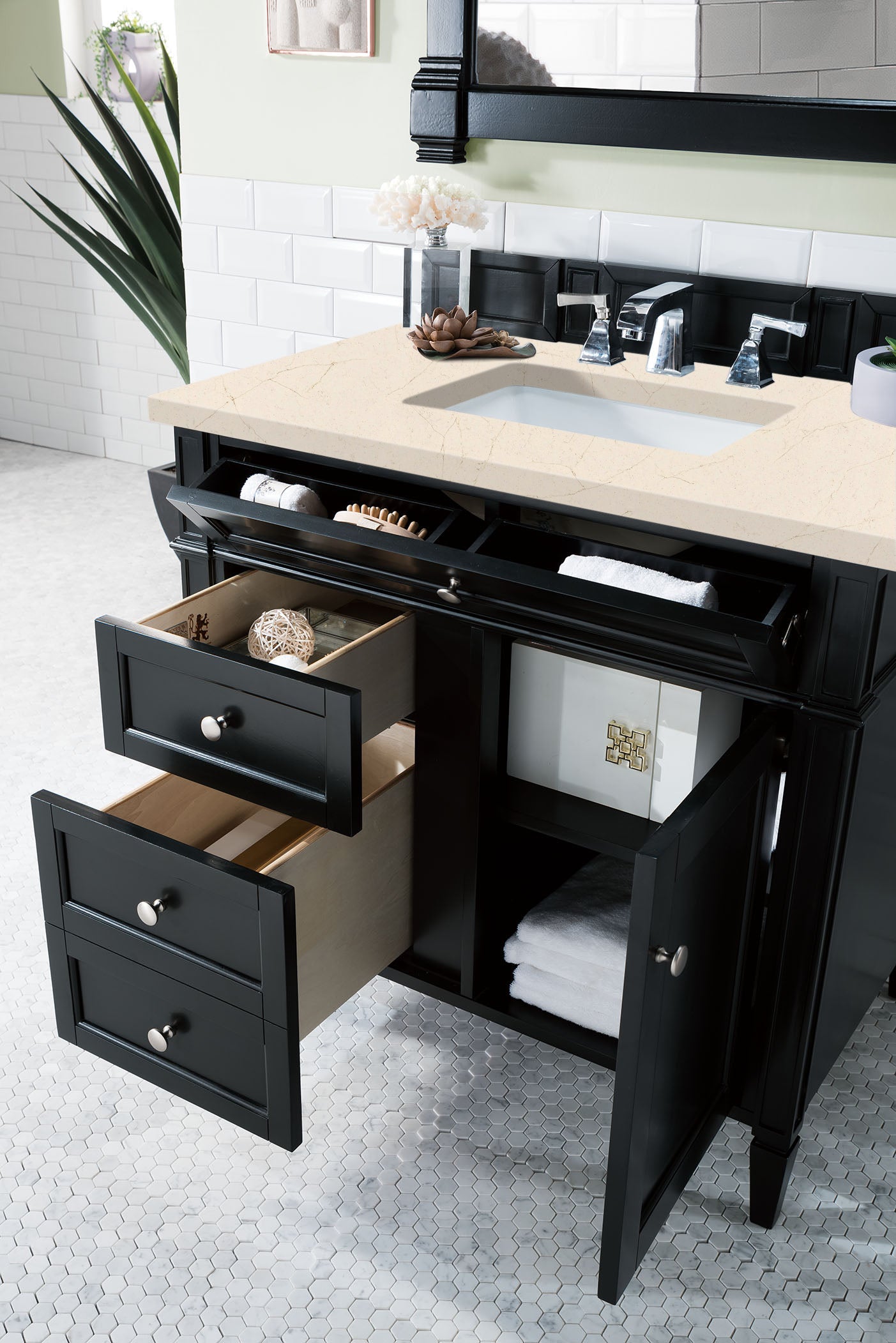 James Martin Brittany 36" Single Vanity in Black Onyx with 3cm Countertop