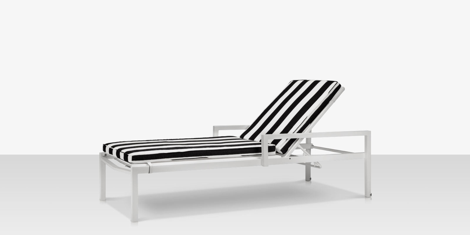 Fusion Chaise with Arms