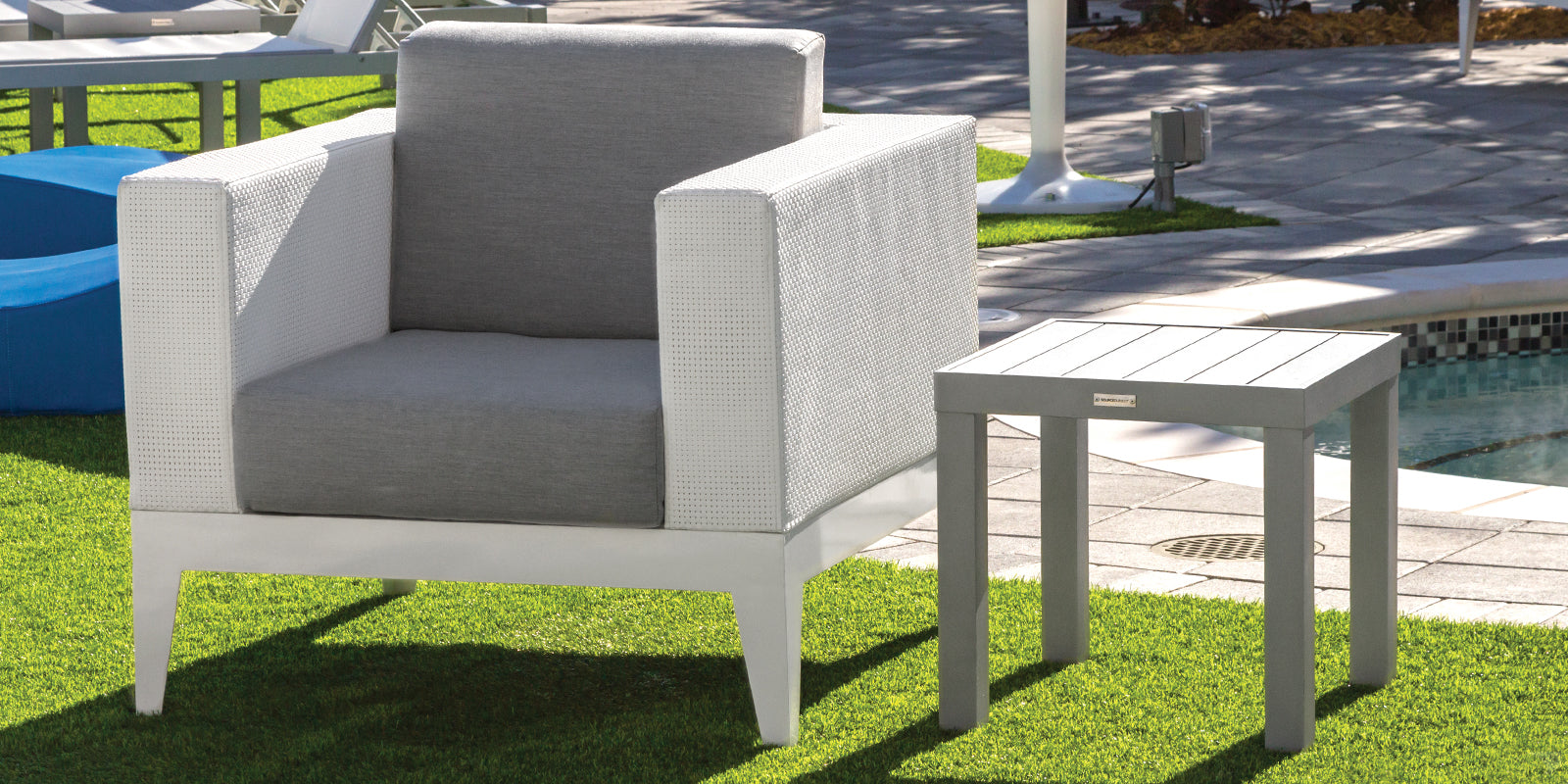 Fusion End Table Square