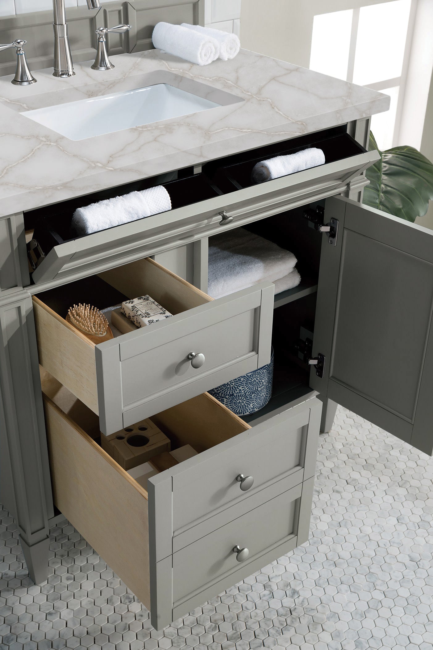 James Martin Brittany 36" Single Vanity in Urban Gray with 3cm Countertop