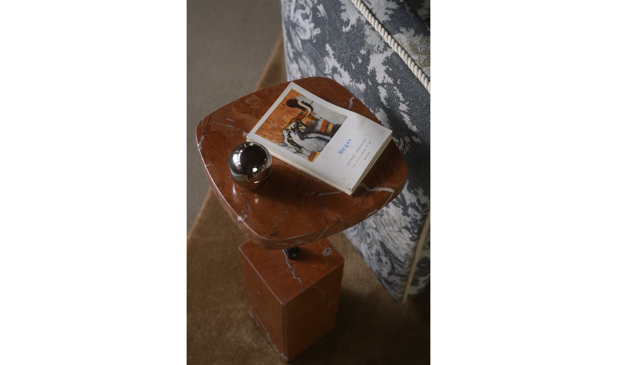Moes Caro Side Table GZ-1188