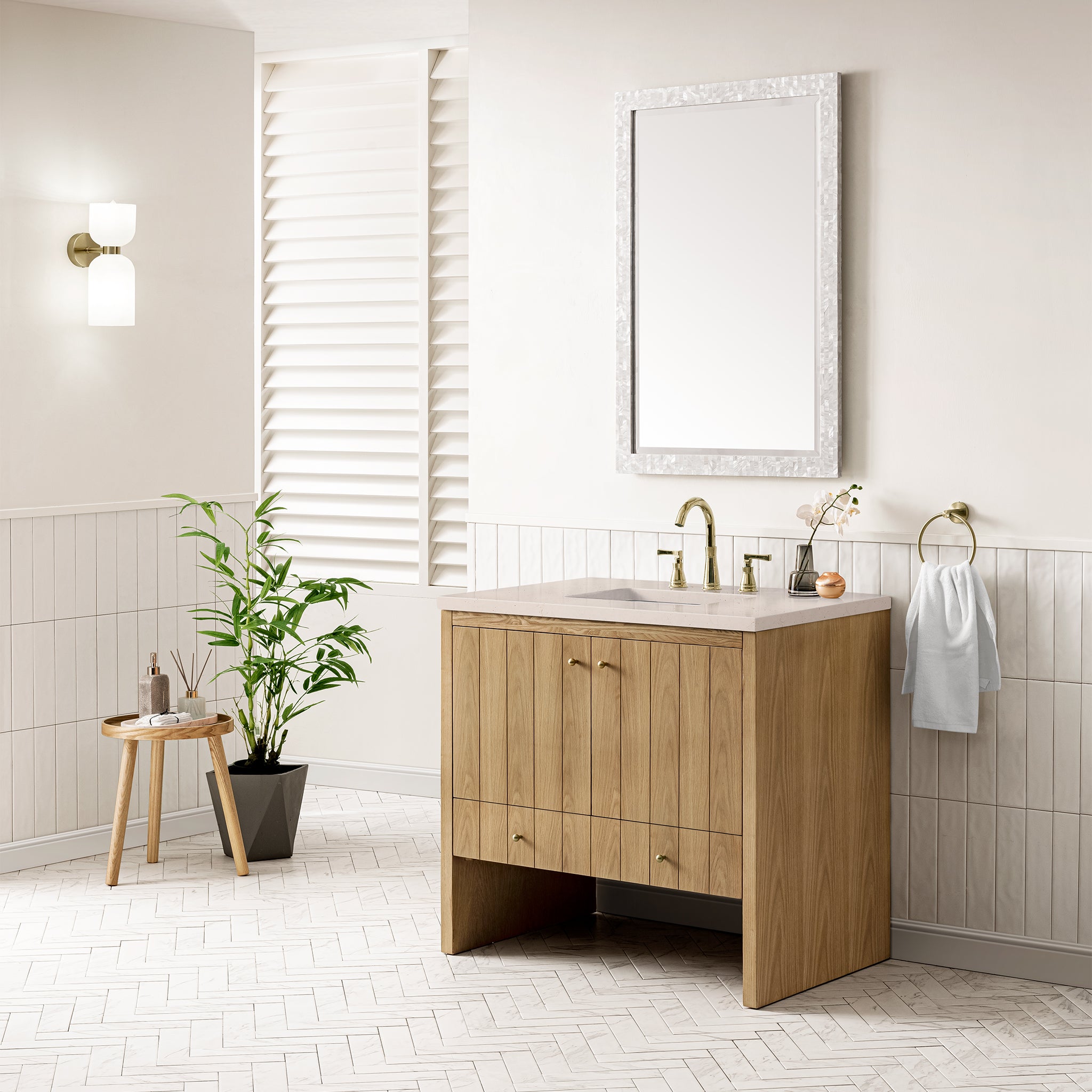 James Martin Hudson 36" Single Vanity in Light Natural Oak with 3cm Countertop