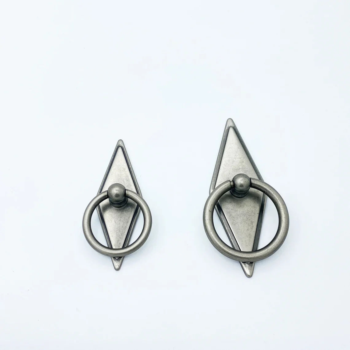 Rhombus "Ella" Antique Silver Ring Drawer Pulls with Backplate
