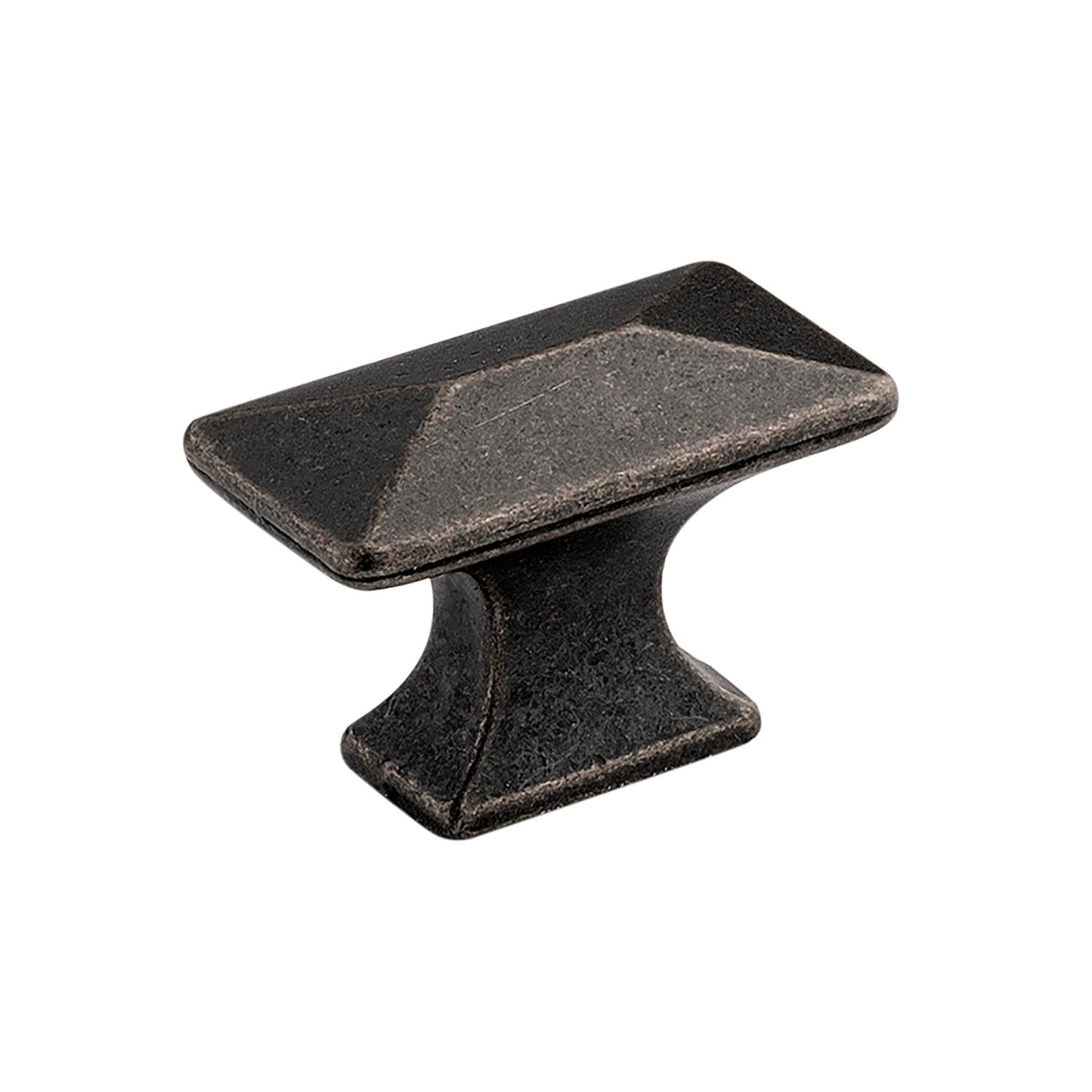 Hickory P2150, 1-1/4 Inch x 11/16 InchBungalow Knob