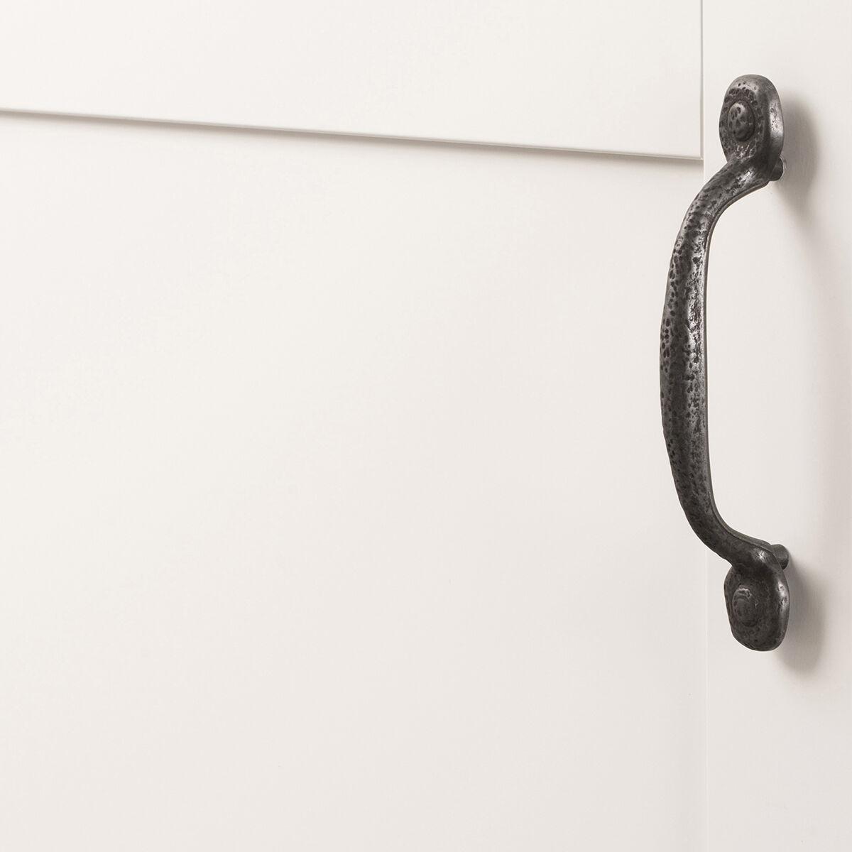 Hickory P3000, 3-3/4 Inch (96mm) Refined Rustic Pull