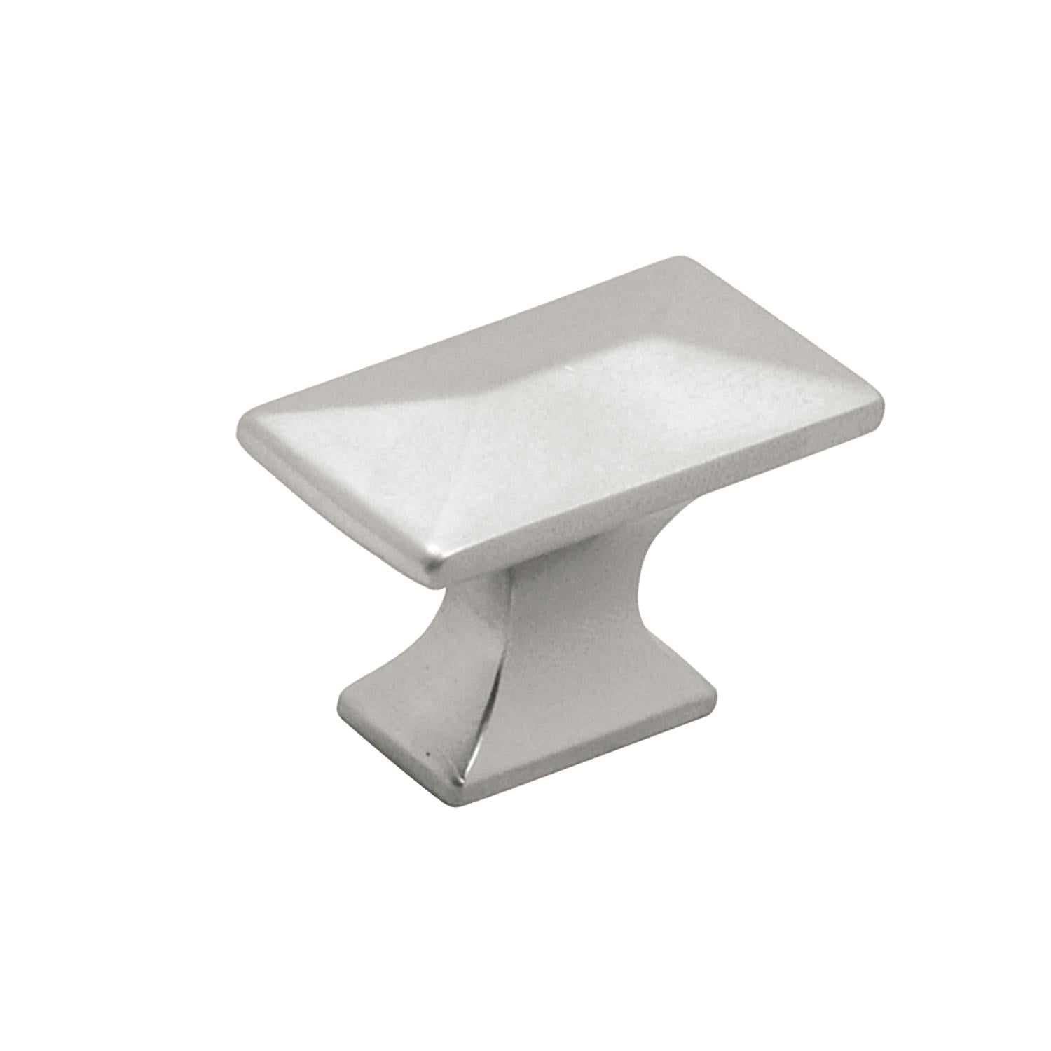 Hickory P2150, 1-1/4 Inch x 11/16 InchBungalow Knob