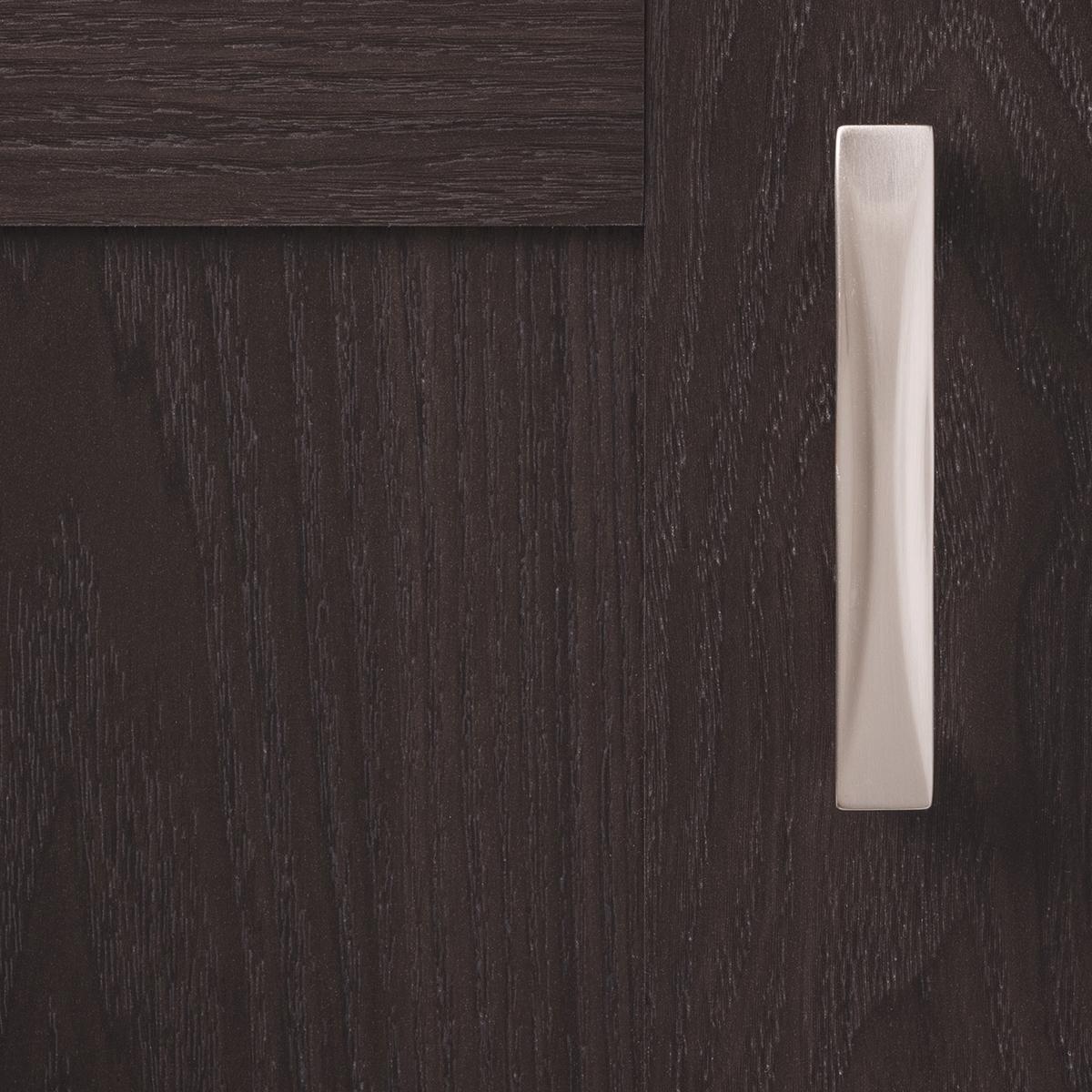 Hickory H076130, 3-3/4 Inch (96mm) Crest Pull