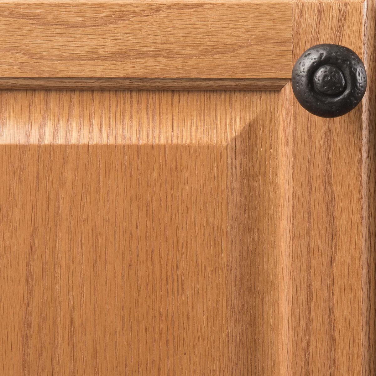 Hickory P3003, 1-1/2 Inch Diameter Refined Rustic Knob