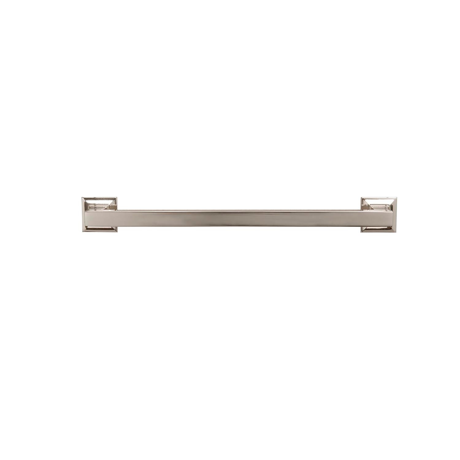 Hickory P3026, Studio Pull