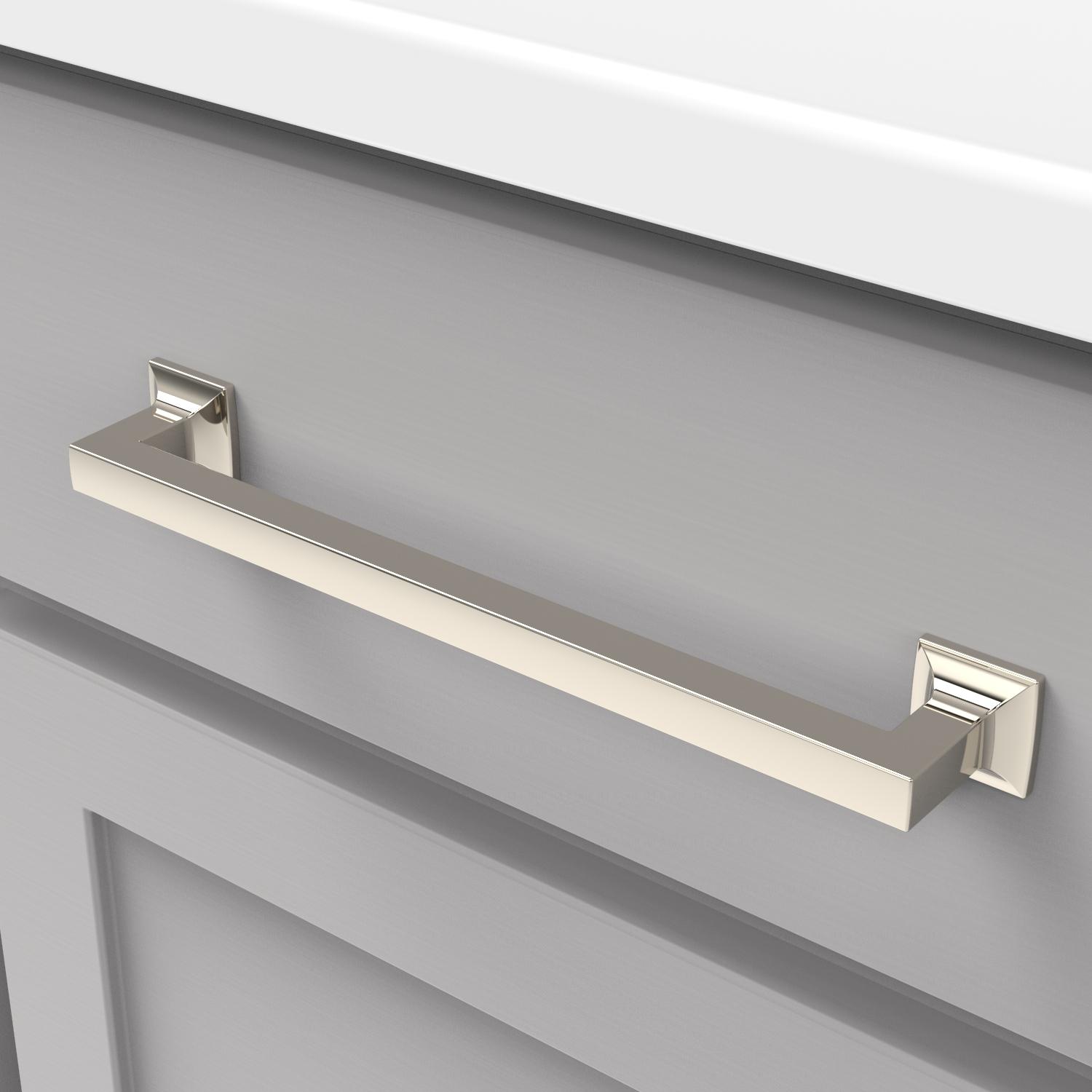 Hickory P3026, Studio Pull