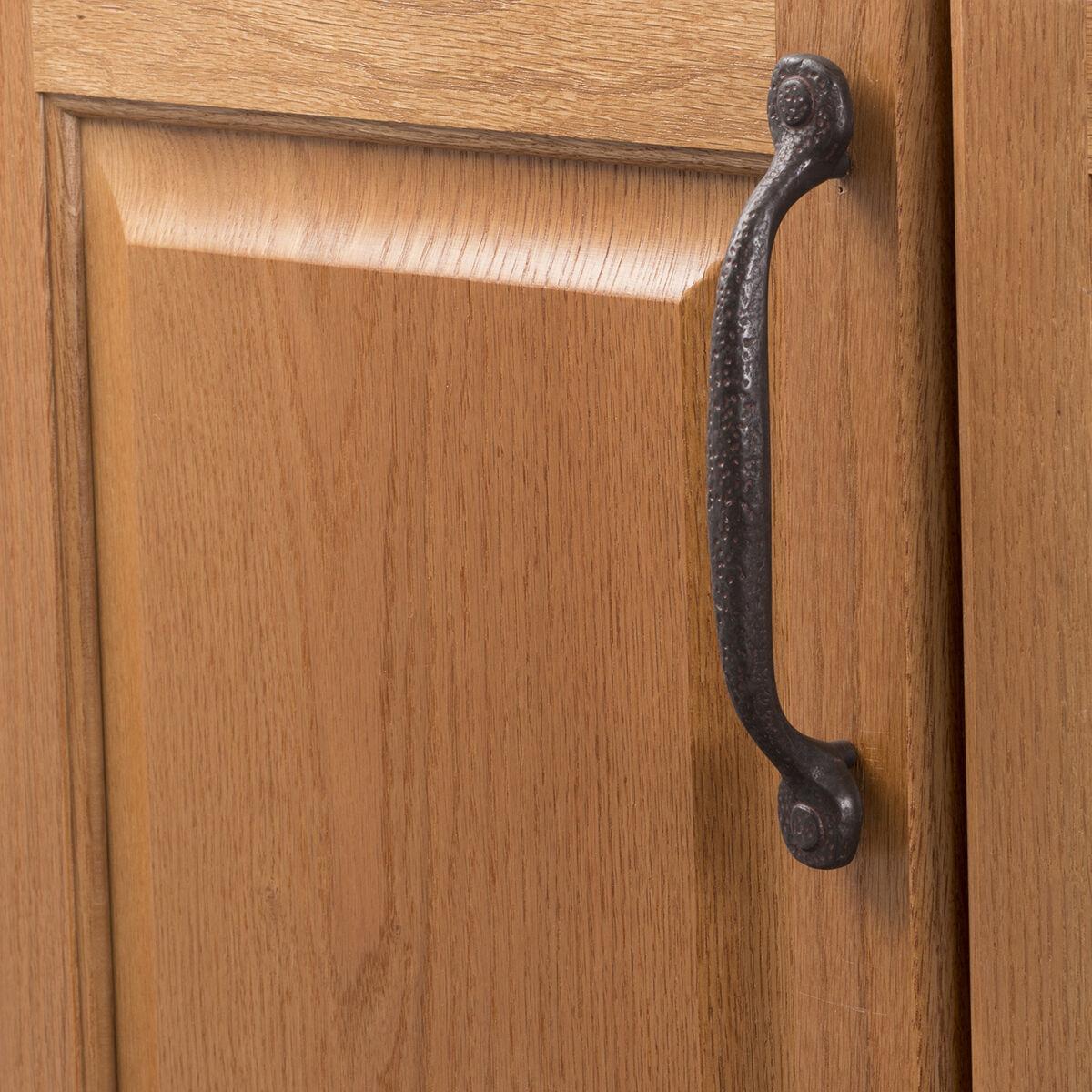 5-1/16 Inch (128mm) Refined Rustic Pull