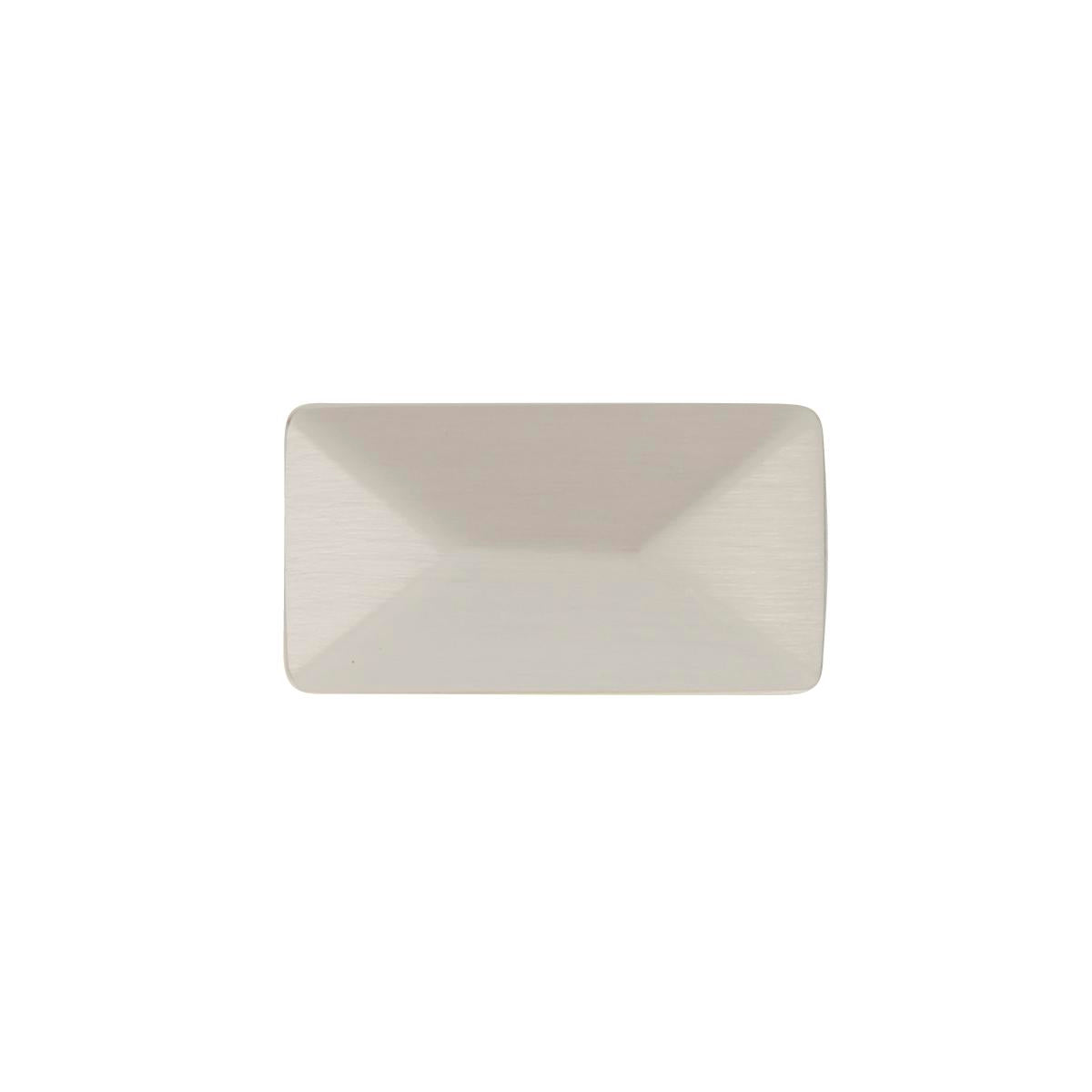 Hickory P2150, 1-1/4 Inch x 11/16 InchBungalow Knob