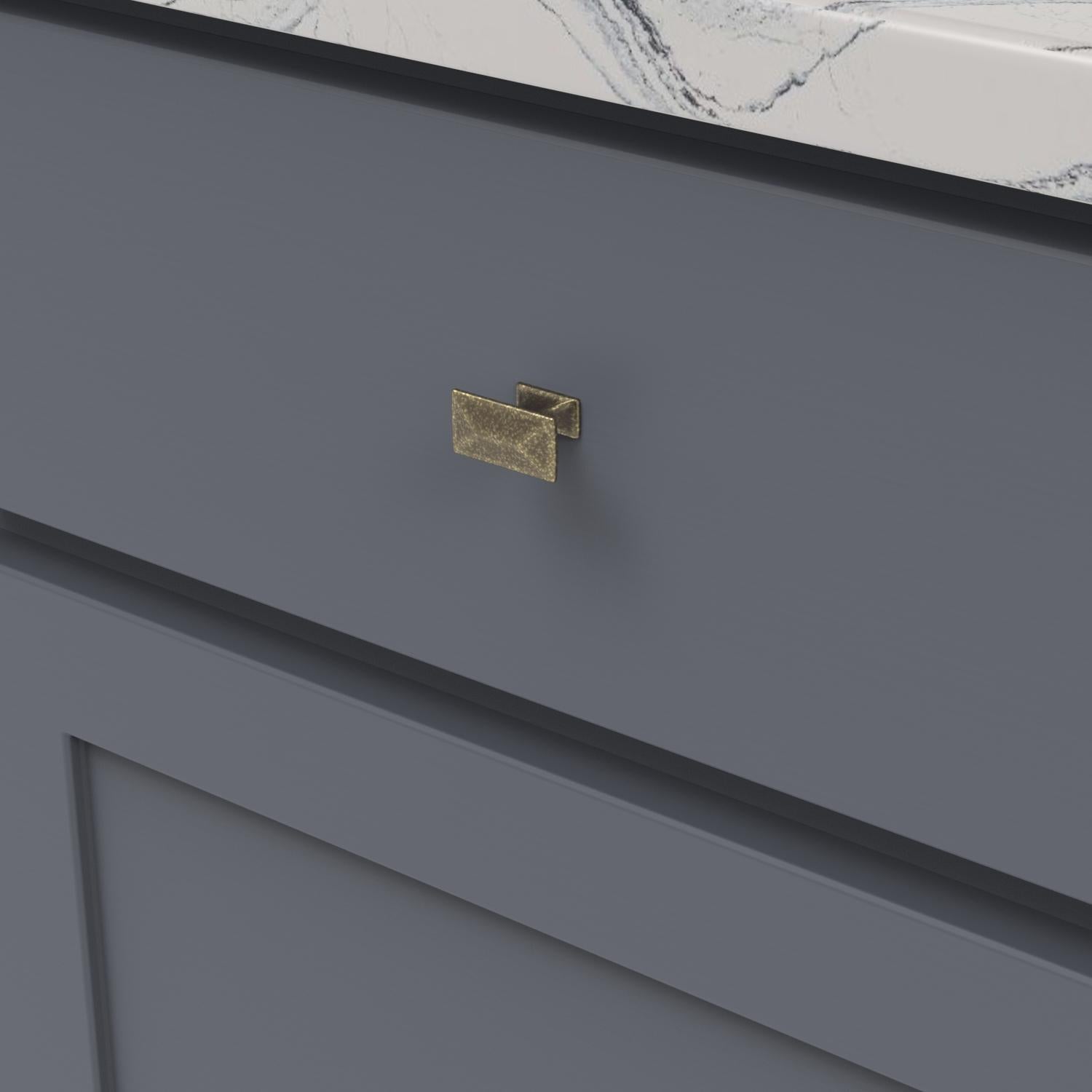 Hickory P2150, 1-1/4 Inch x 11/16 InchBungalow Knob