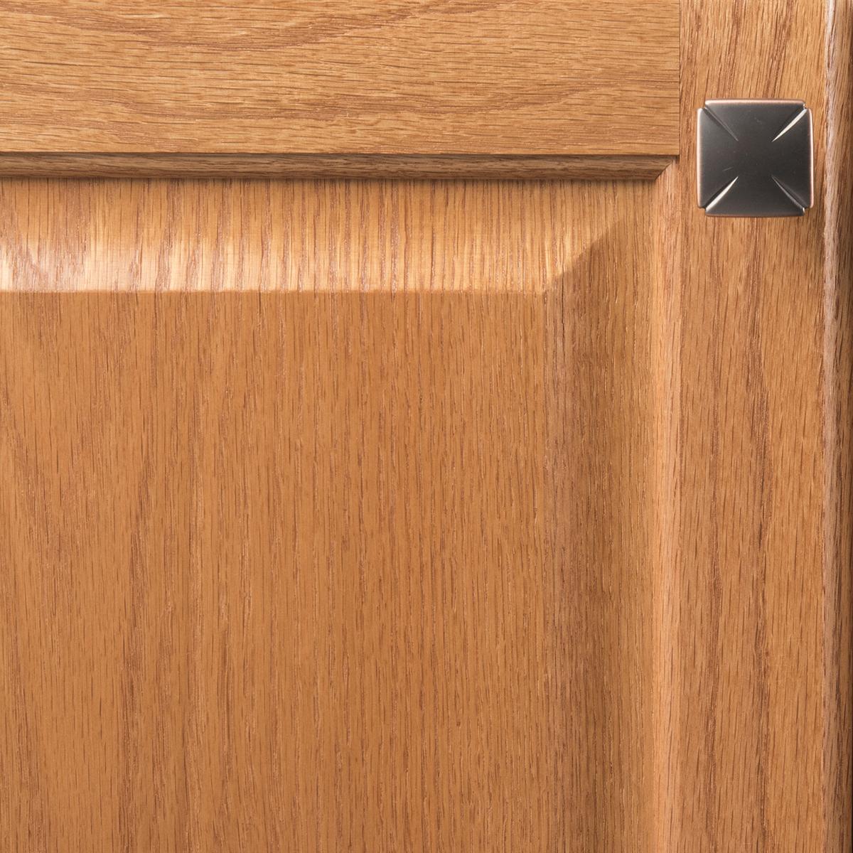 Hickory P3230, 1-3/16 Inch Square Bridges Knob