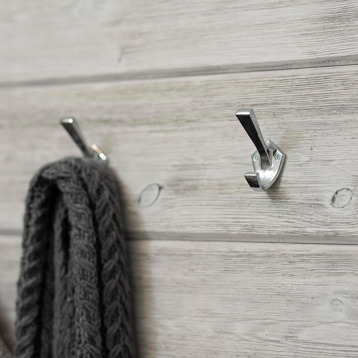 Hickory P25020, 1 Inch Center to Center Hooks Hook