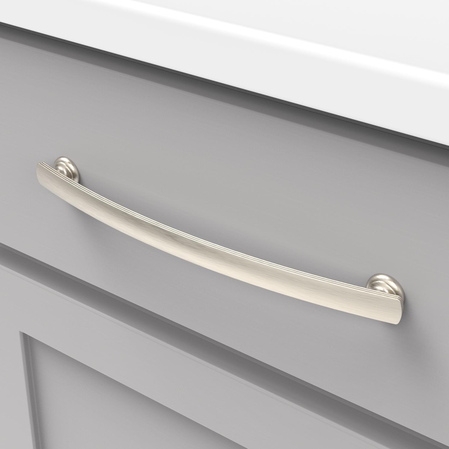 Hickory P2158, 8-13/16 Inch (224mm) American Diner Pull