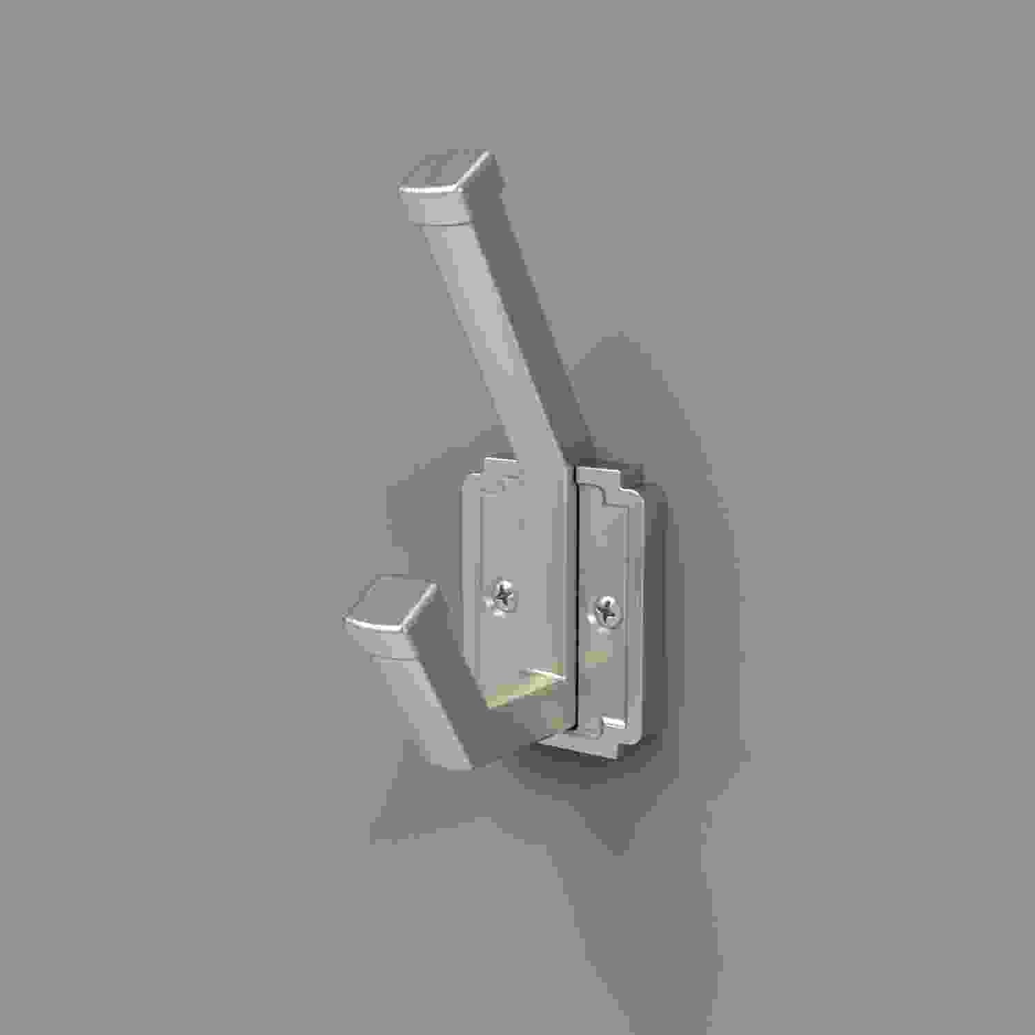 1 Inch Center to Center Coventry Hook Backplate