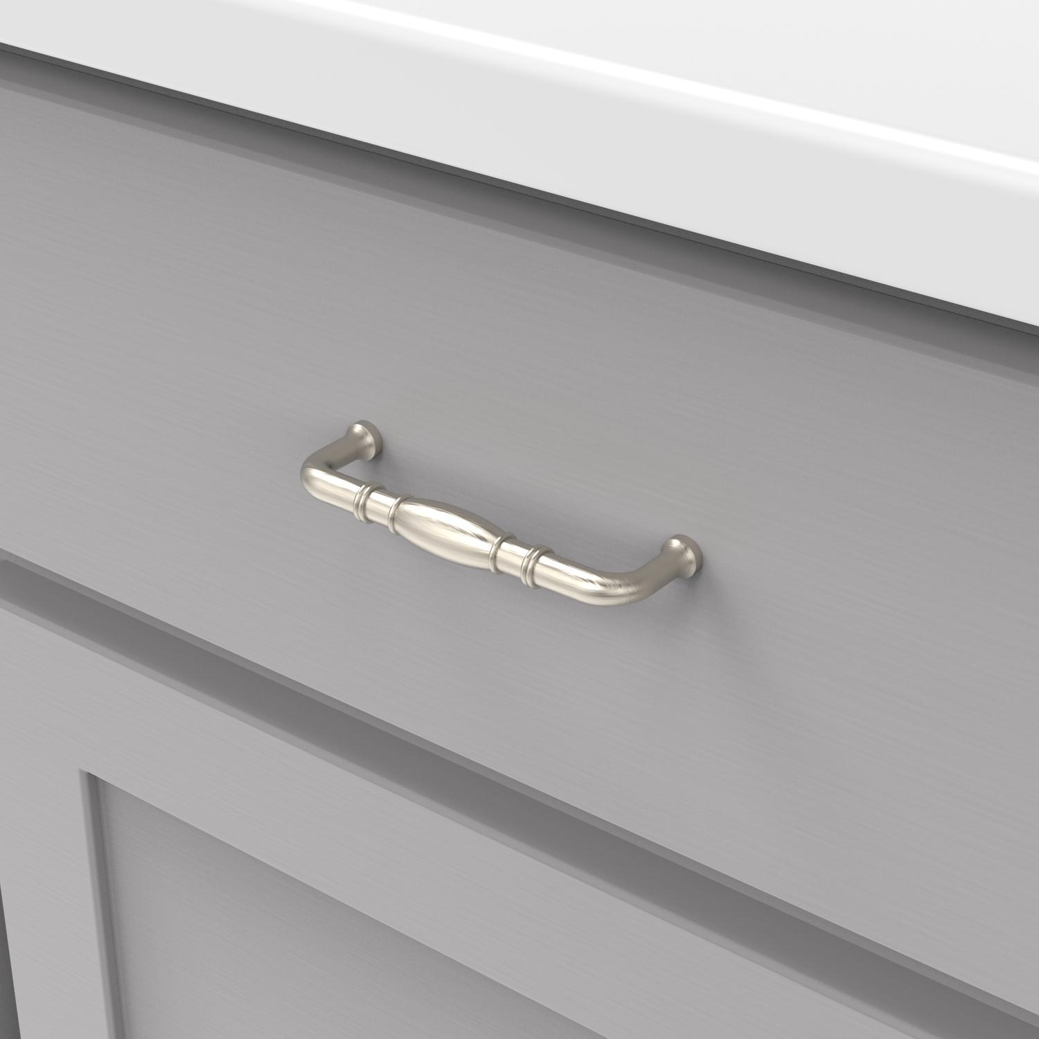 Hickory P3051, 3-3/4 Inch (96mm) Williamsburg Pull