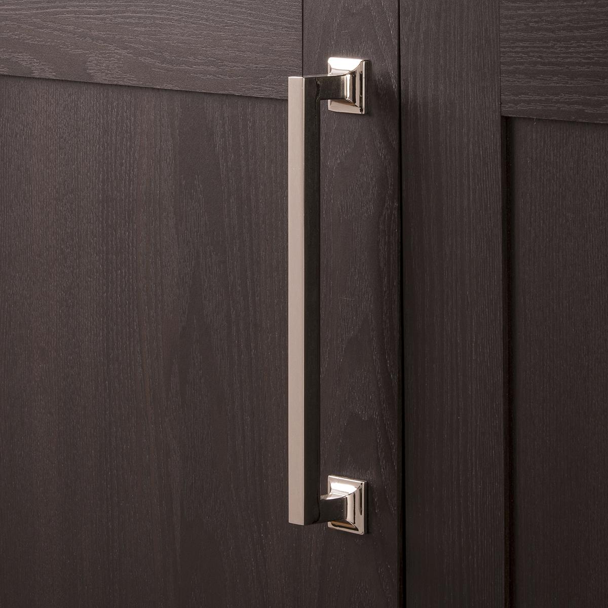 Hickory P3026, Studio Pull