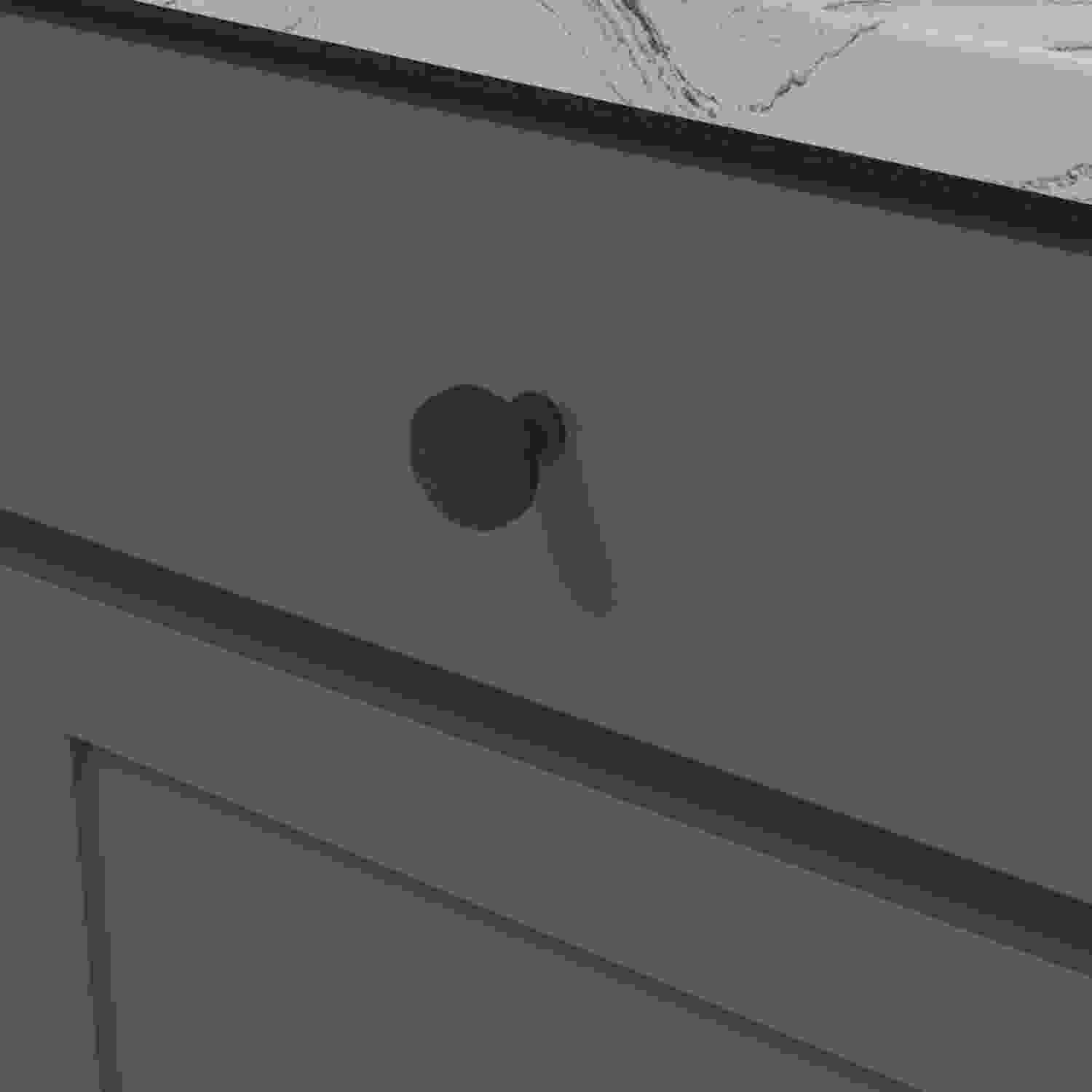 1-3/8 Inch Diameter Facette Round Knob