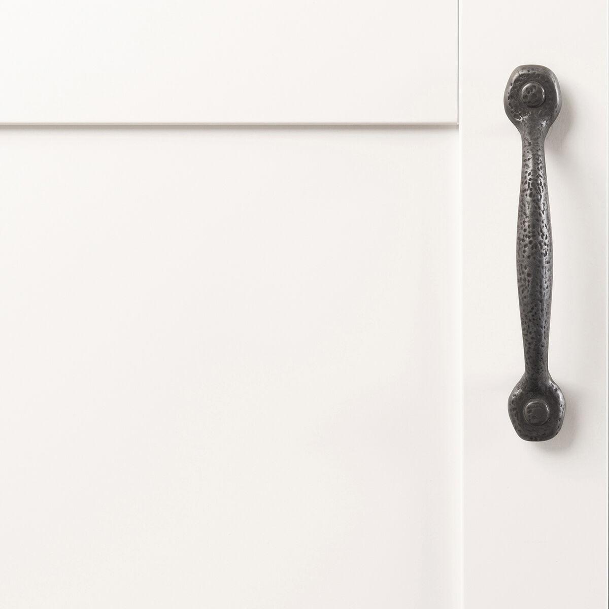 Hickory P3000, 3-3/4 Inch (96mm) Refined Rustic Pull