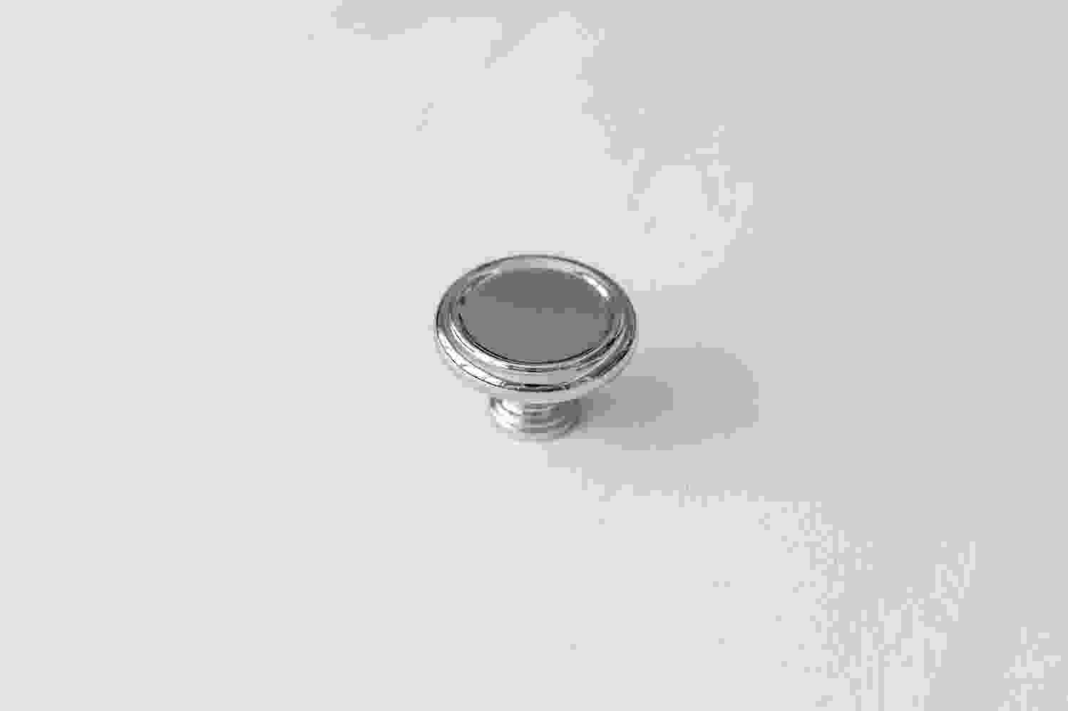 1-1/2 Inch Diameter Berkshire Round Knob