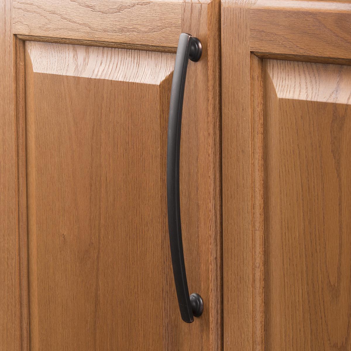 Hickory P2158, 8-13/16 Inch (224mm) American Diner Pull
