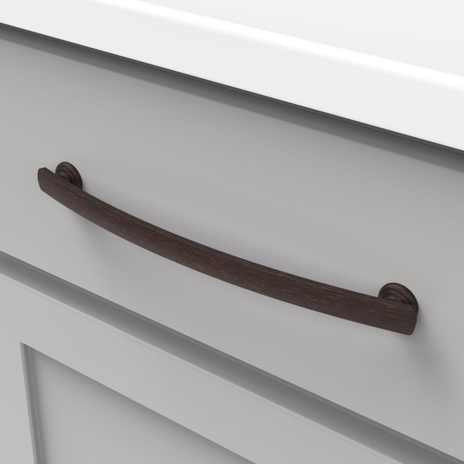 Hickory P2158, 8-13/16 Inch (224mm) American Diner Pull