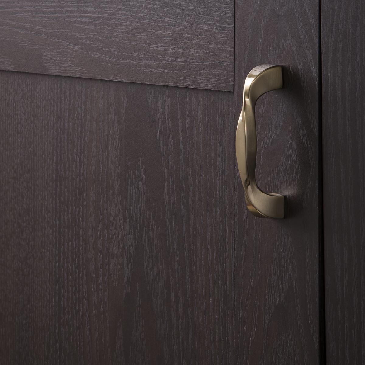 Hickory H076015, 3 InchTwist Pull