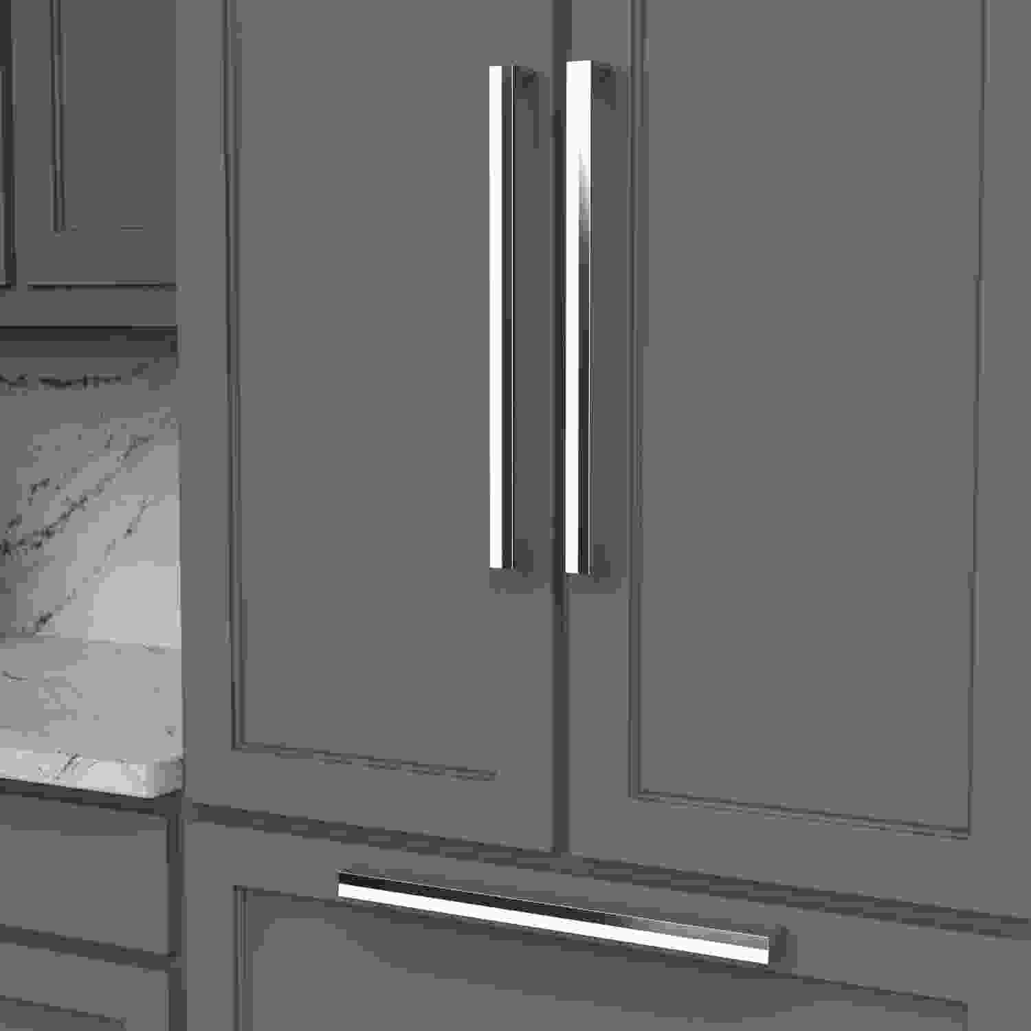 18 Inch Center to Center Avenue Appliance Pull