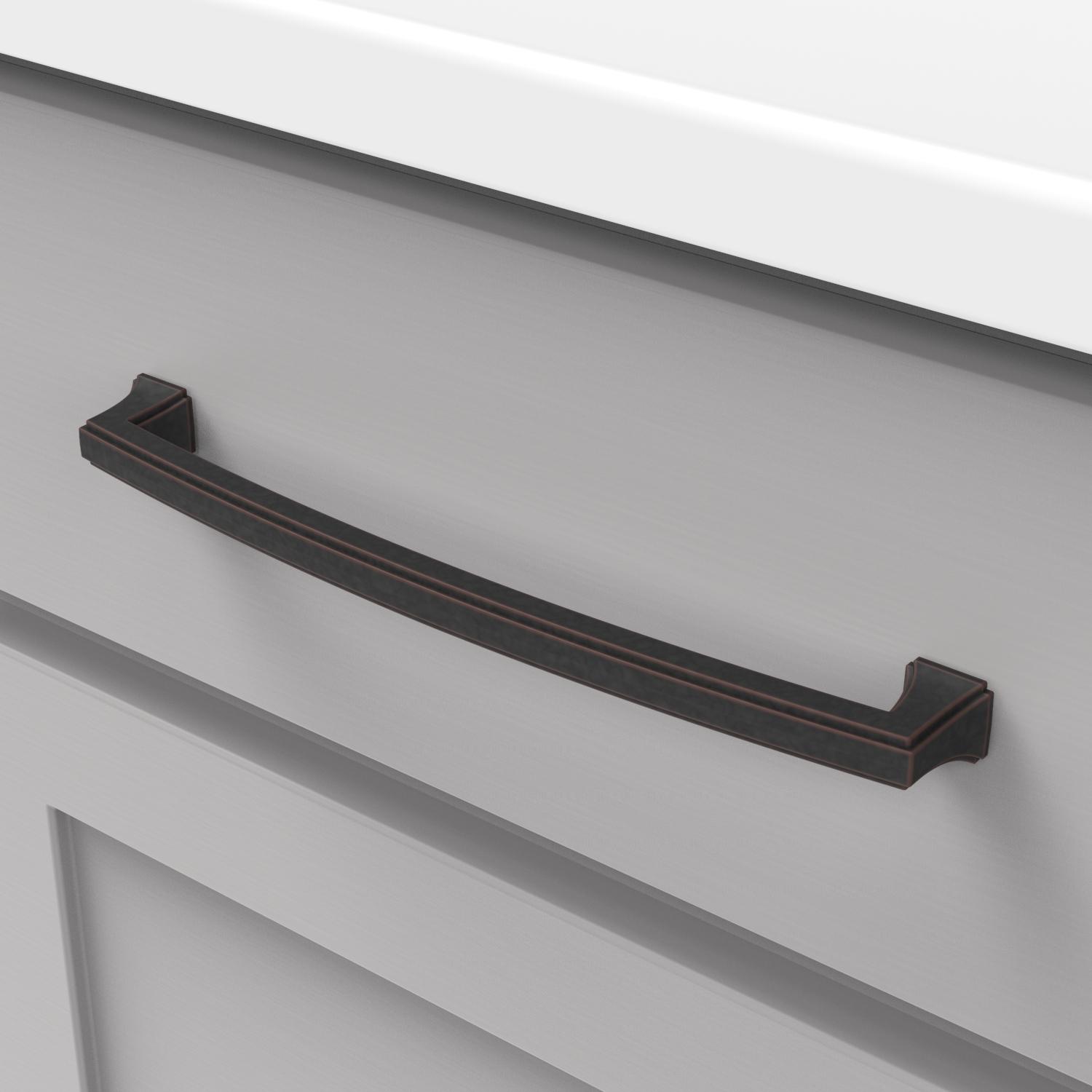 Hickory P3237, 8-13/16 Inch (224mm) Bridges Pull