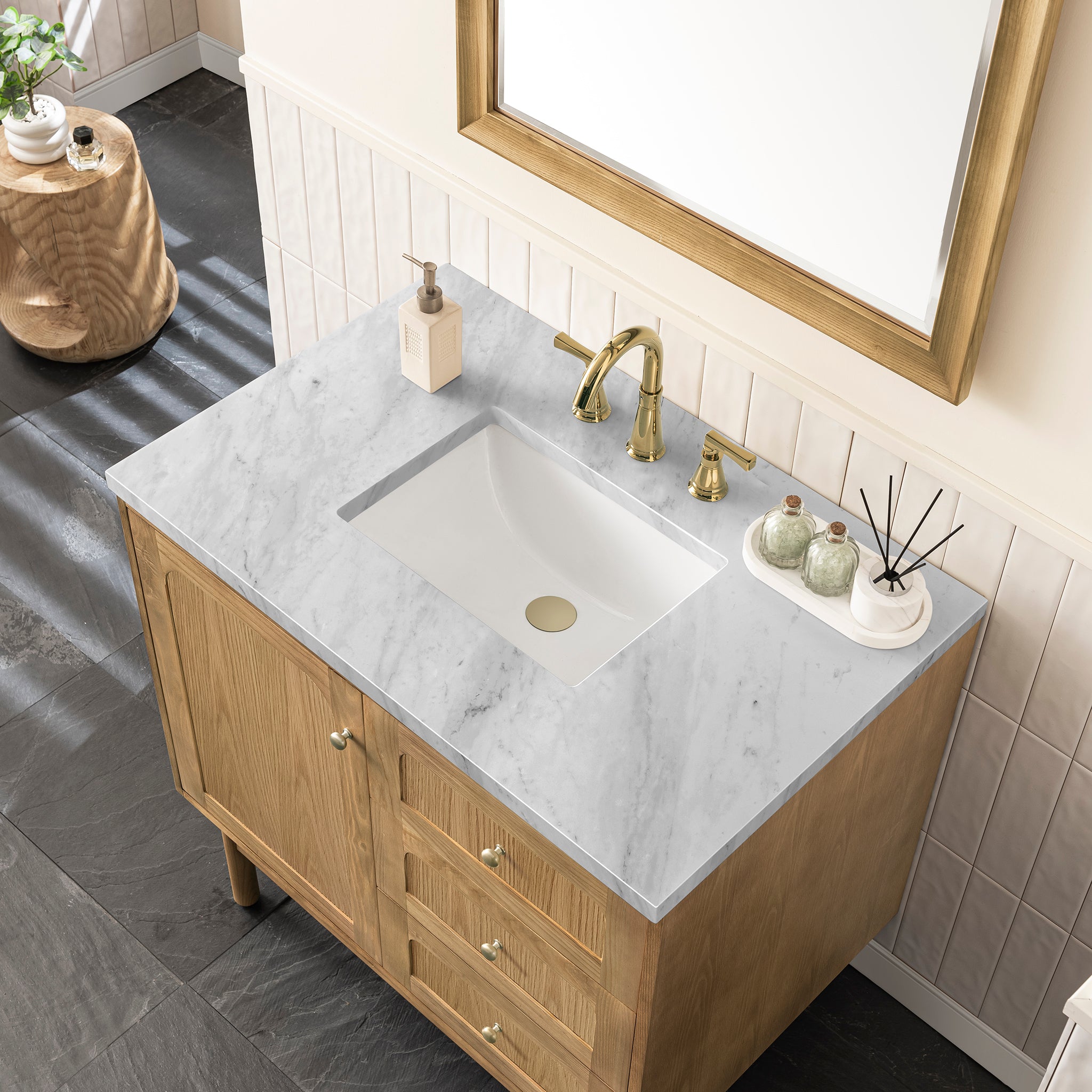 James Martin Laurent 36" Single Vanity in Light Natural Oak with 3cm Countertop