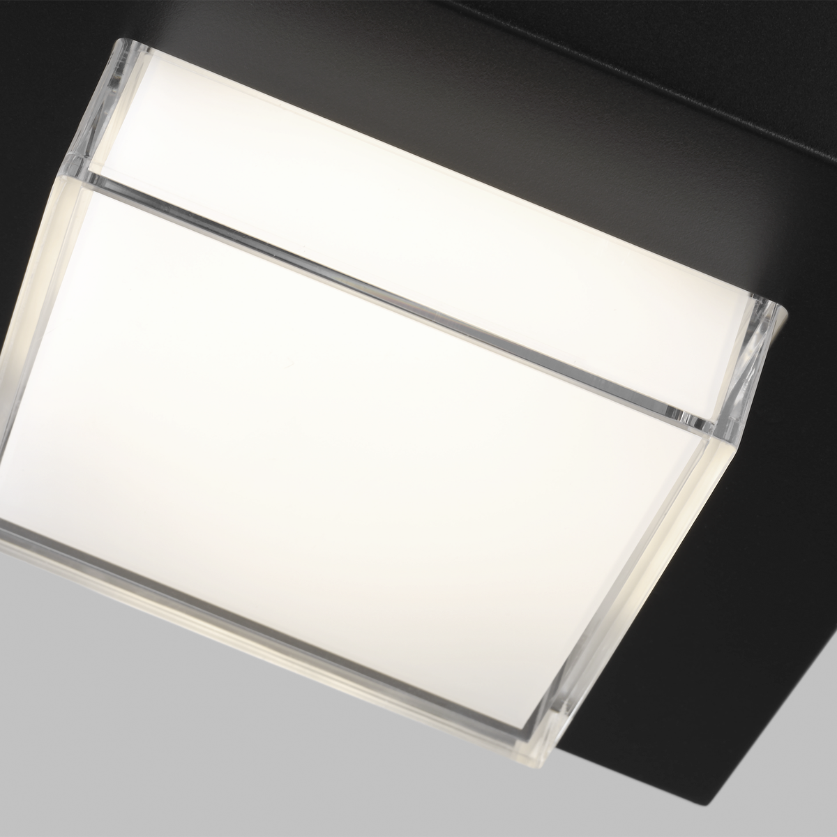Leagan Medium Flush Mount