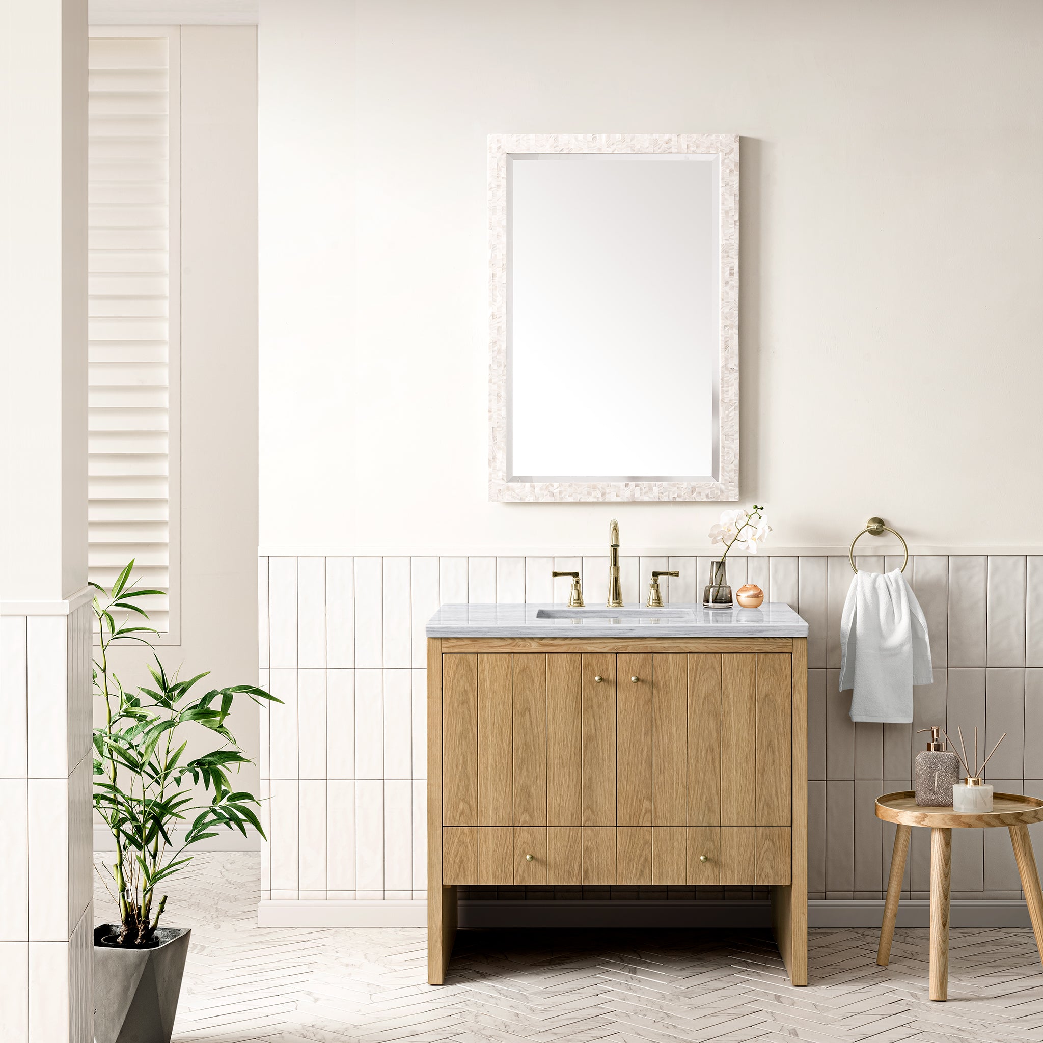 James Martin Hudson 36" Single Vanity in Light Natural Oak with 3cm Countertop